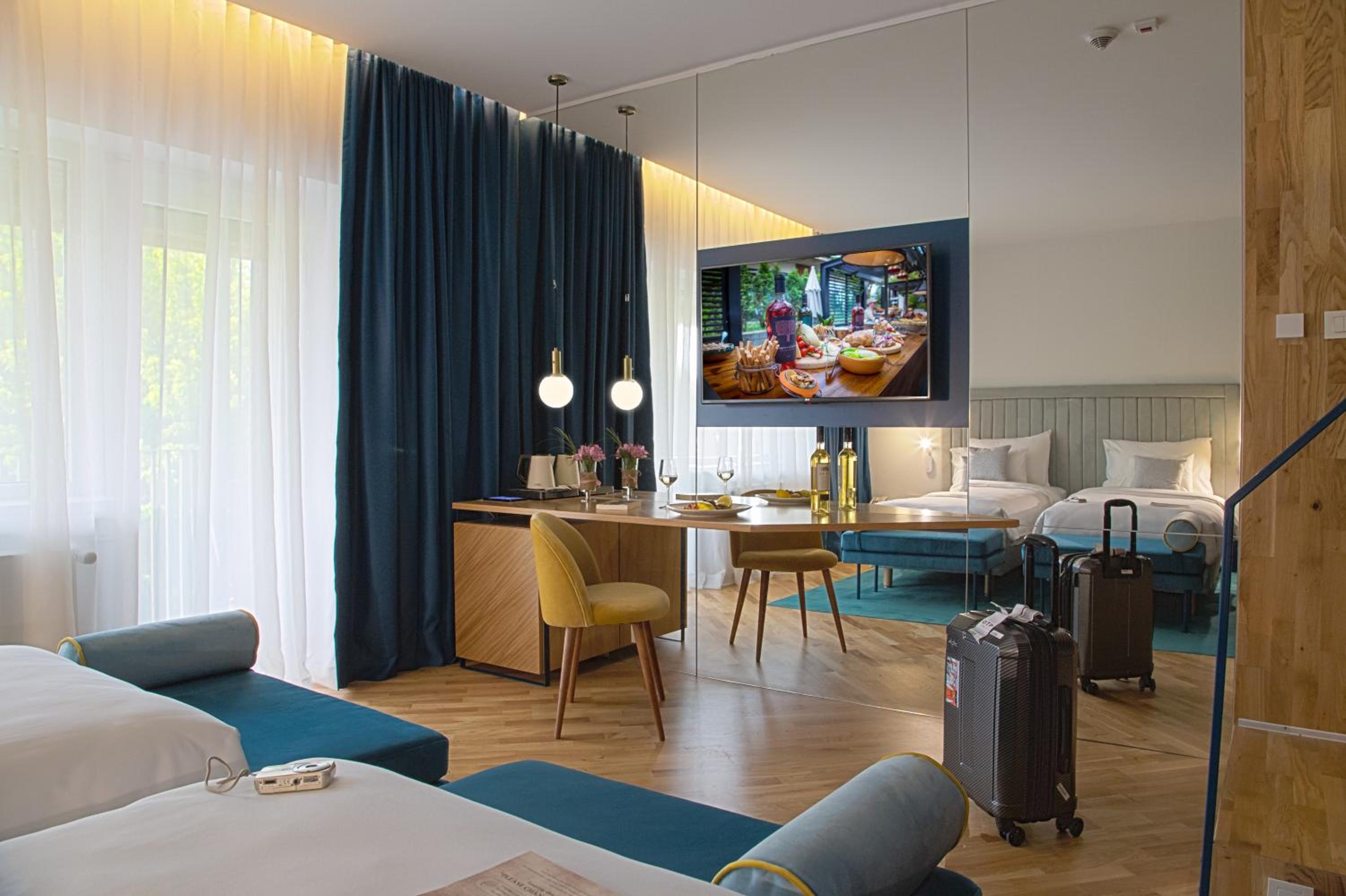 Special Offer - Premium Room  photo 3
