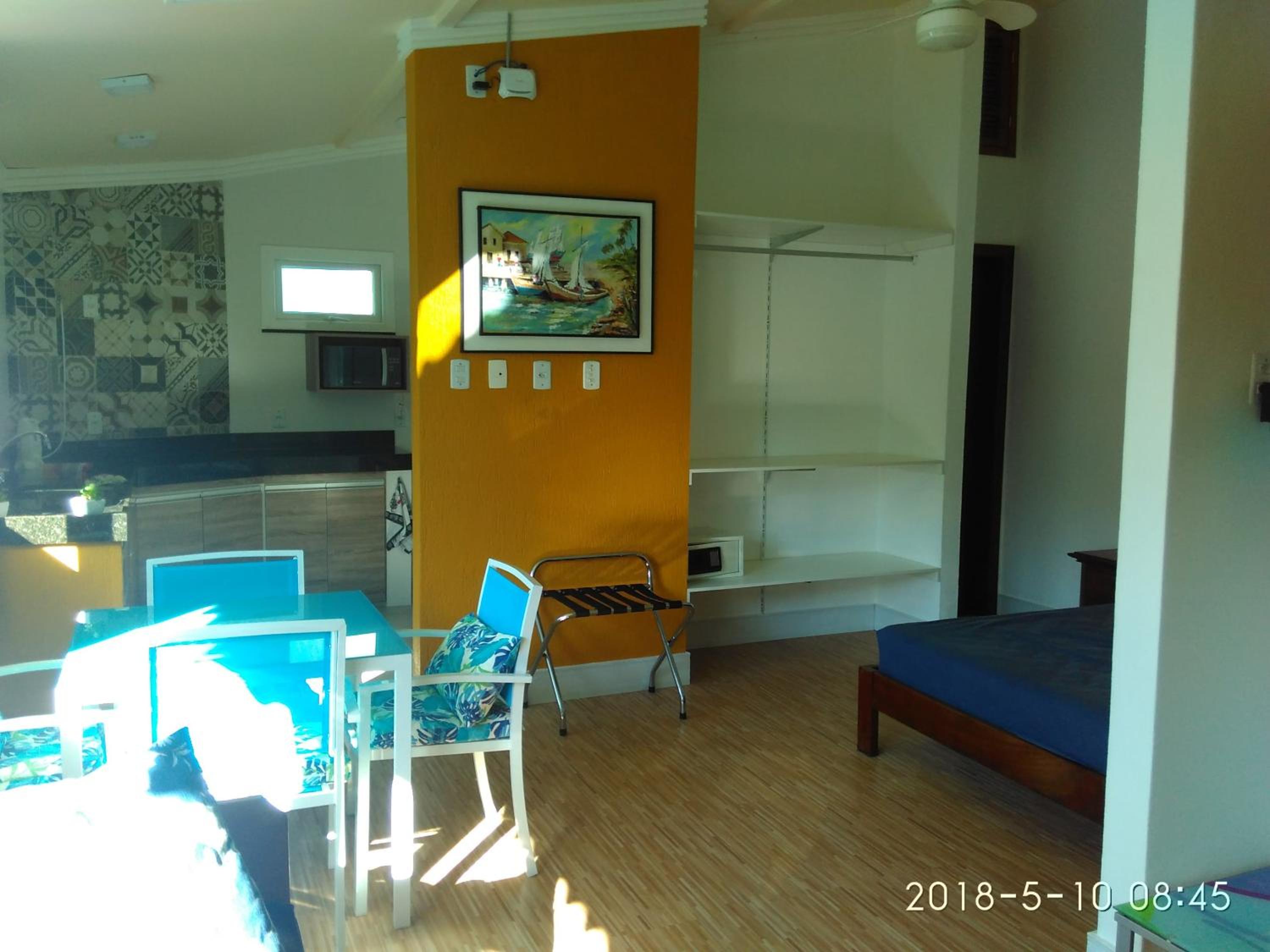 Loft - Photo 1