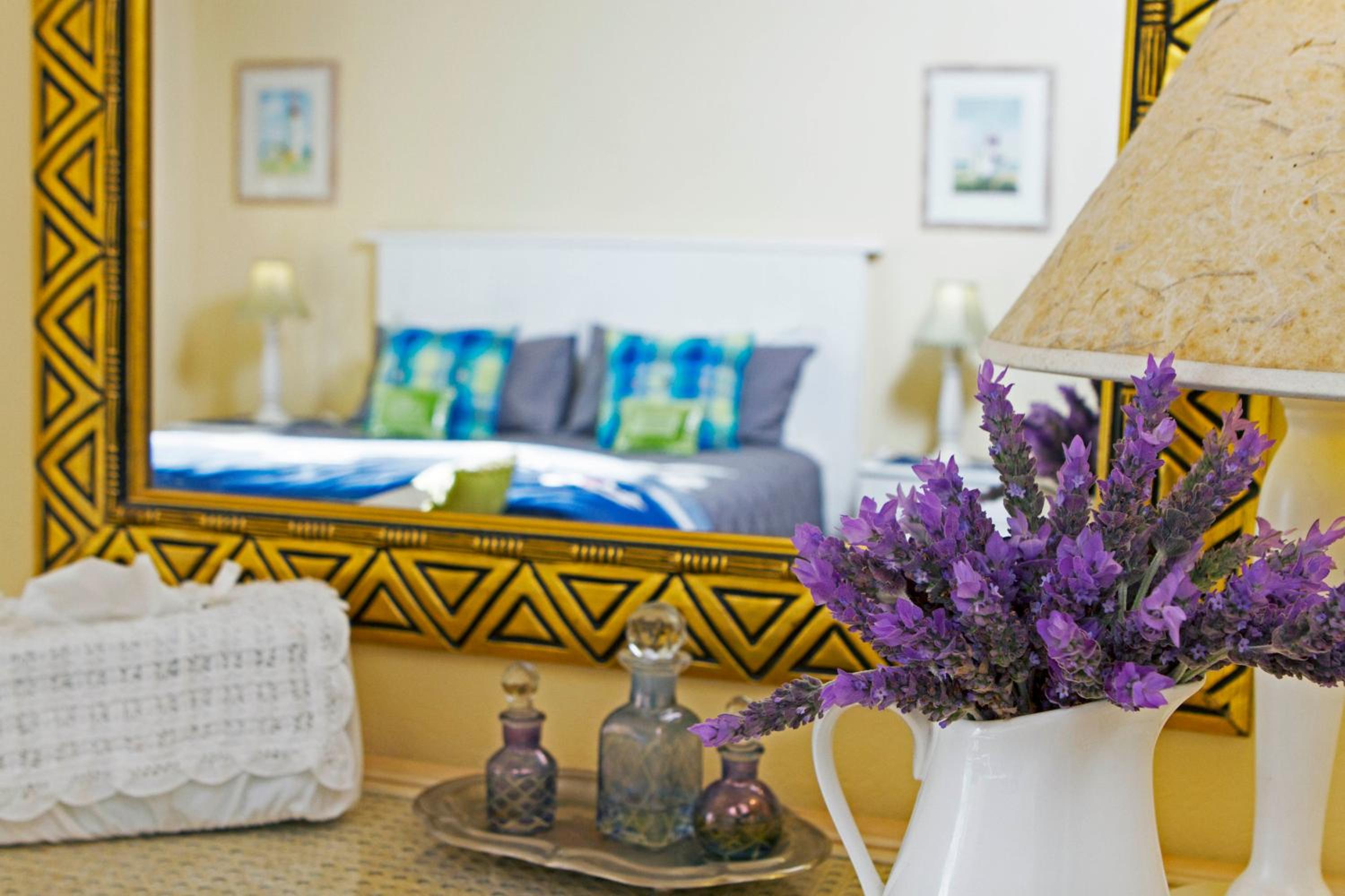 Deluxe King Room photo 3