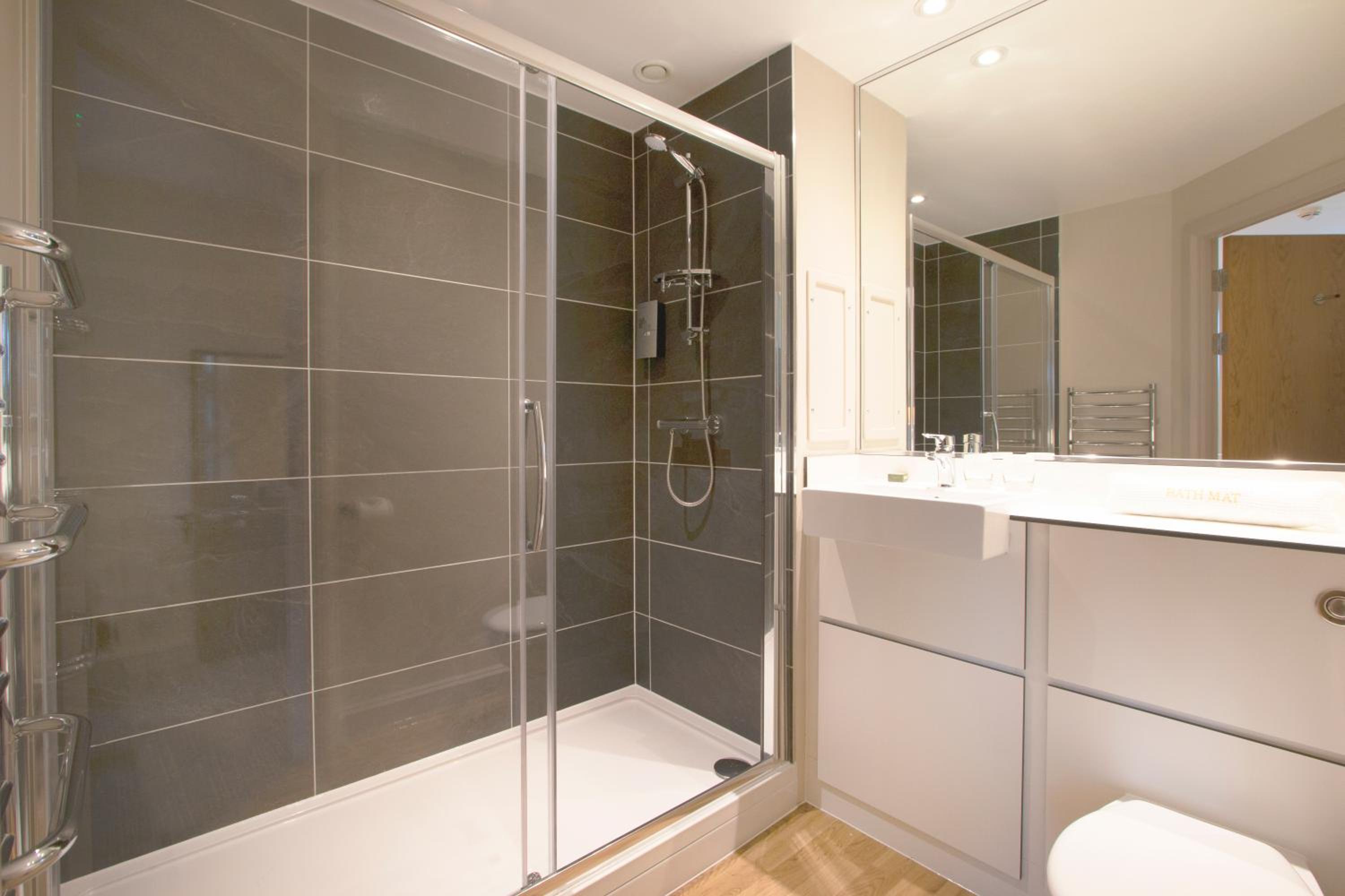 Double or Twin Room - Photo 4