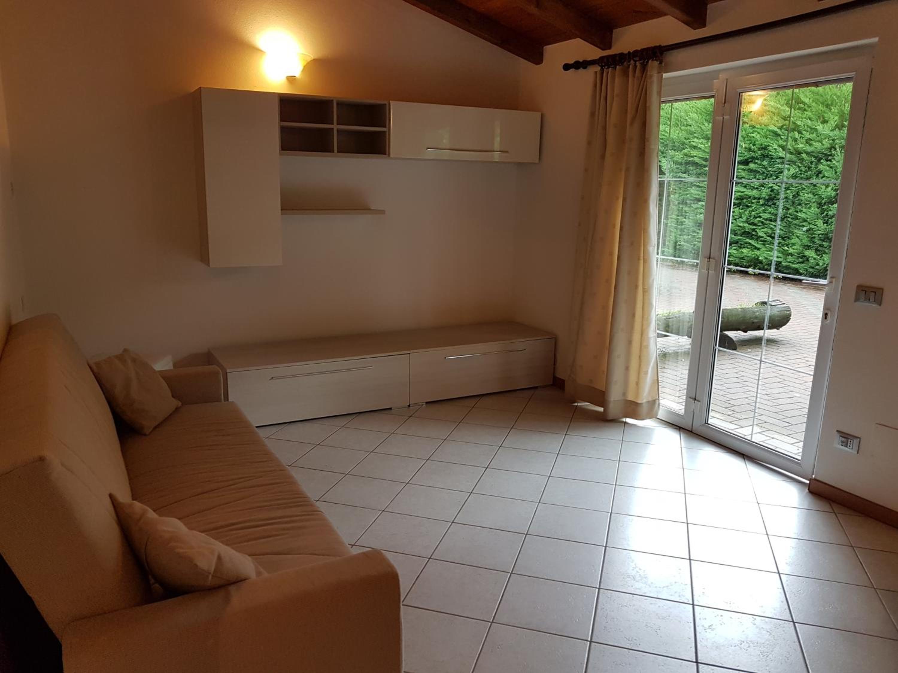 Large Double Room photo 1
