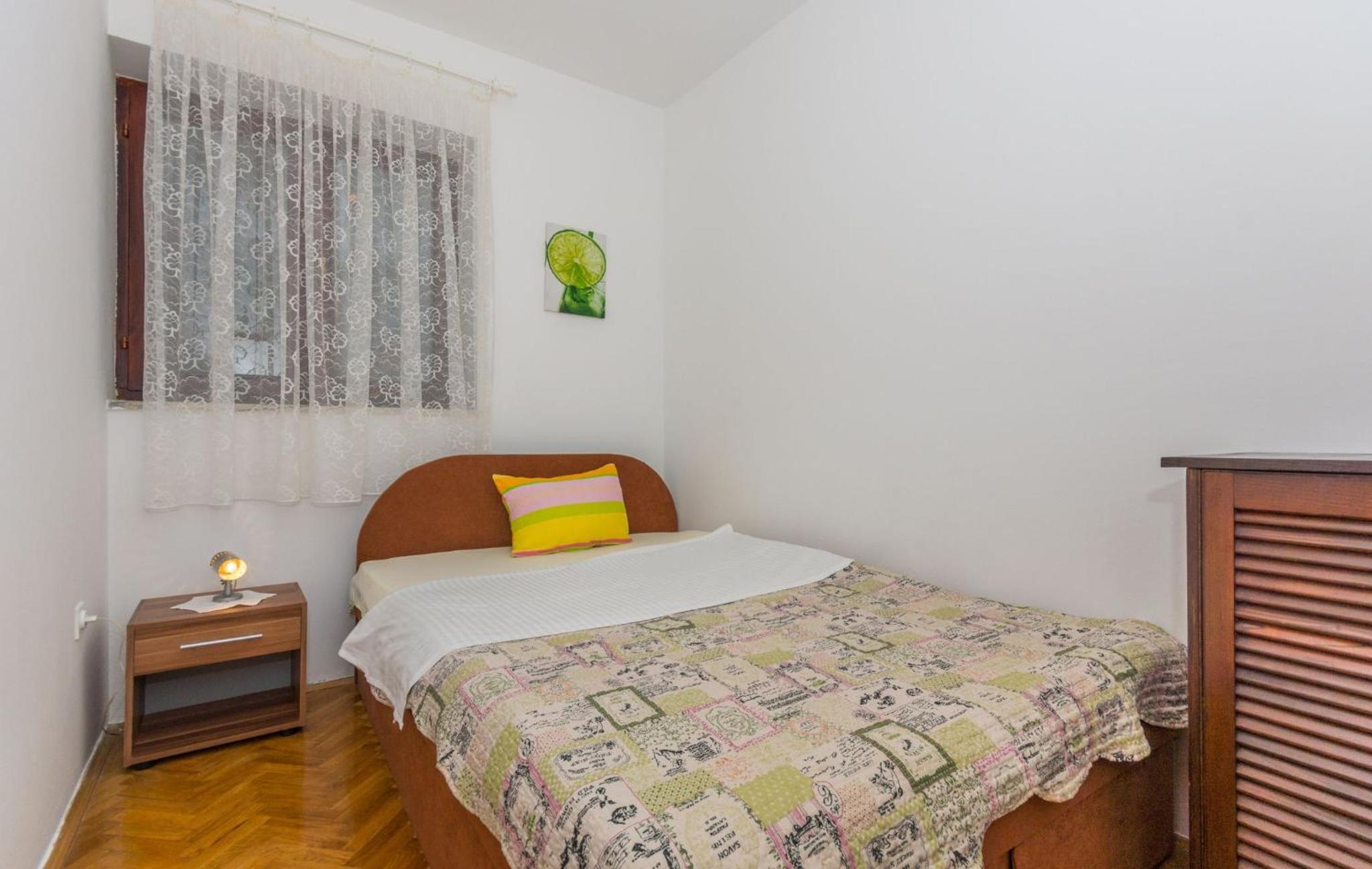 Two-Bedroom Apartment with Seaview photo 1