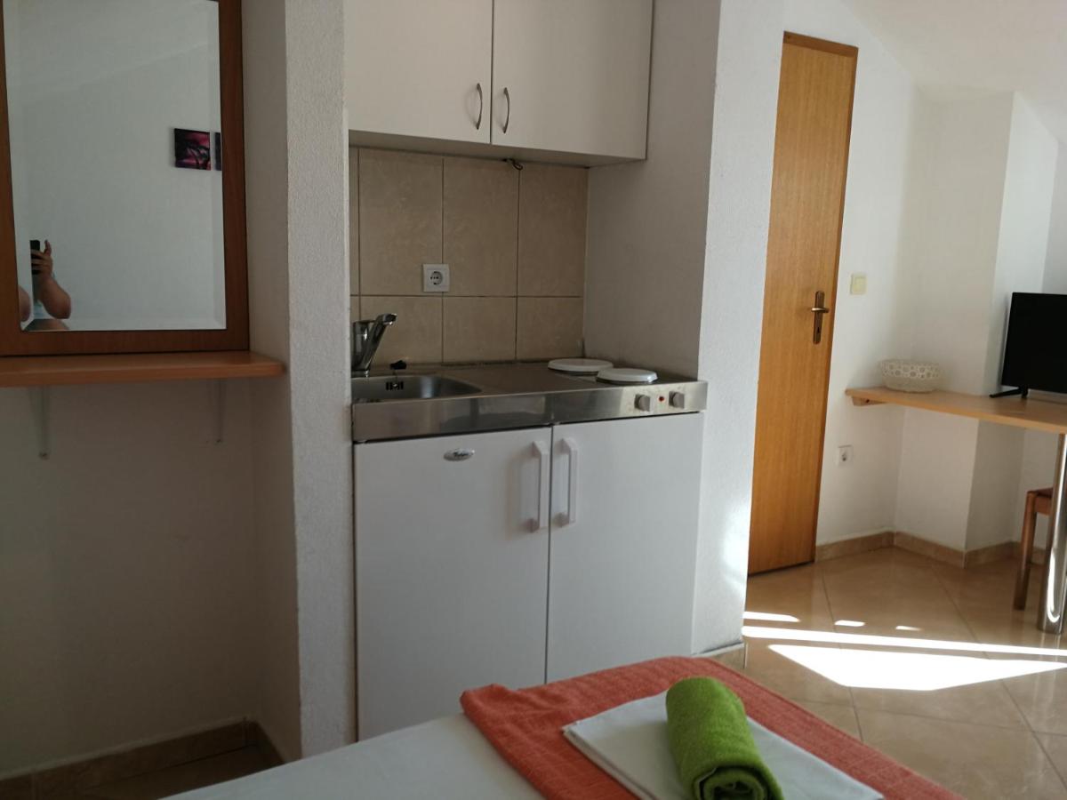 Studio Apartment with Sea View