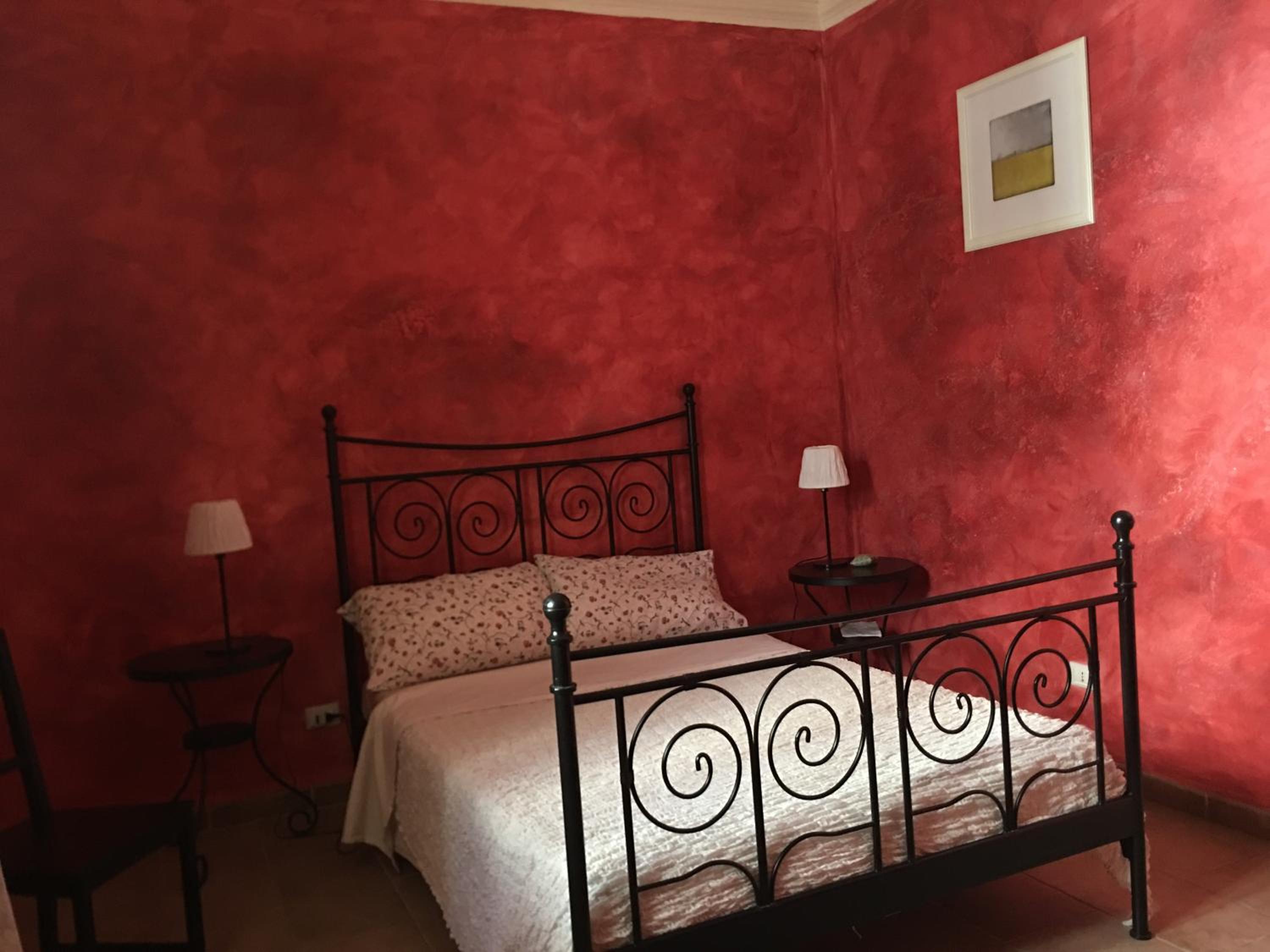 Double Room - Photo 3