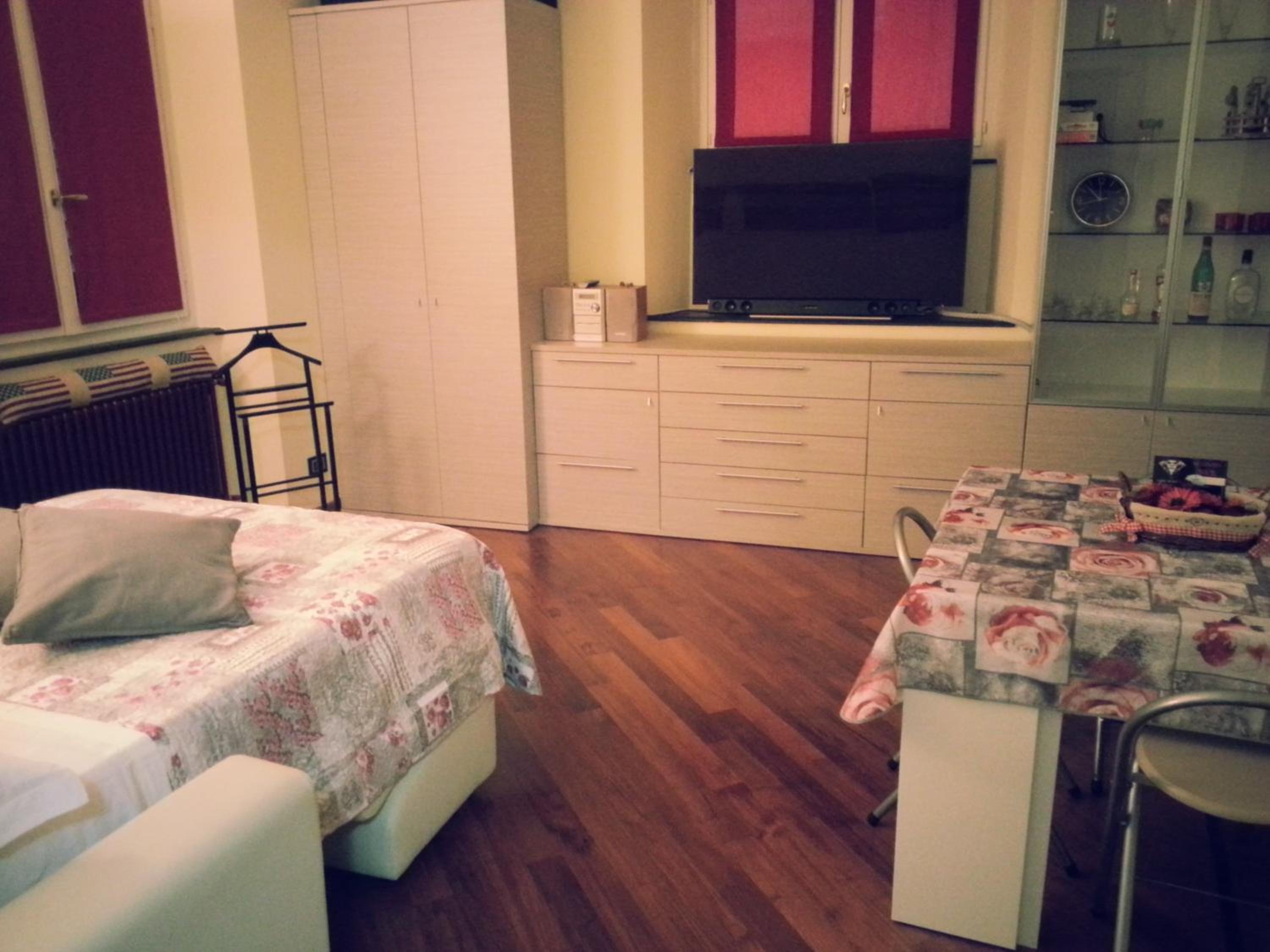 Deluxe Apartment - Photo 12
