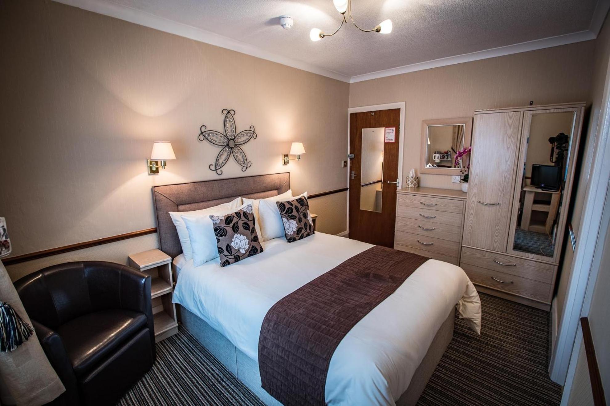 Small Double Room