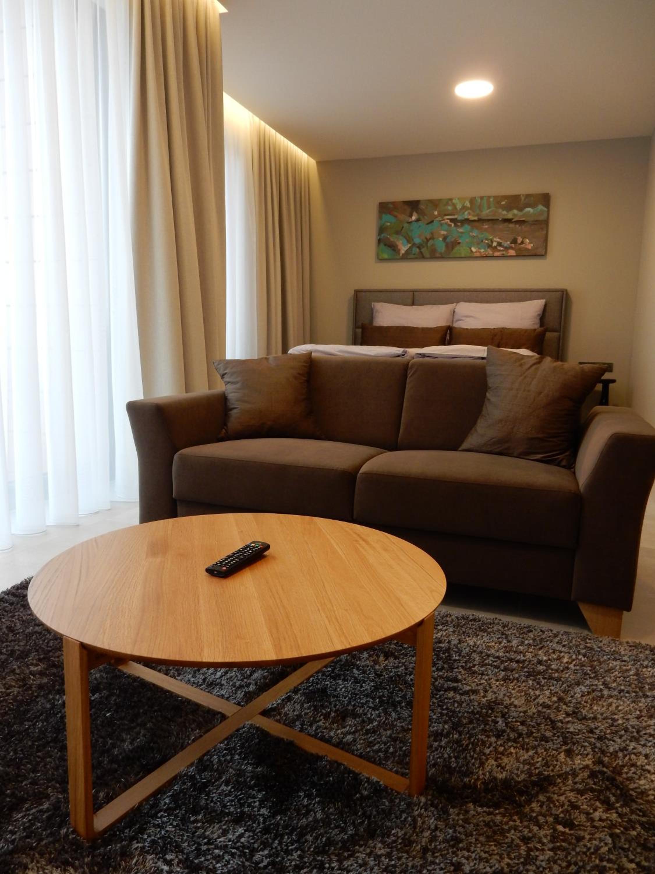 One-Bedroom Apartment - Photo 18