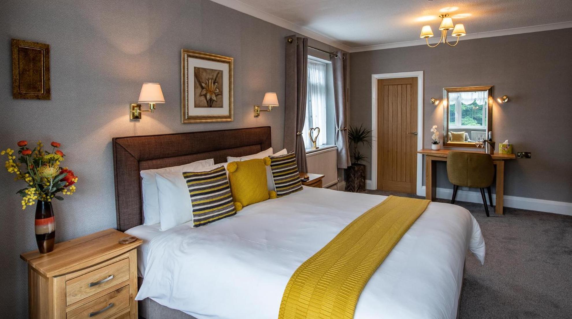 Deluxe King Room