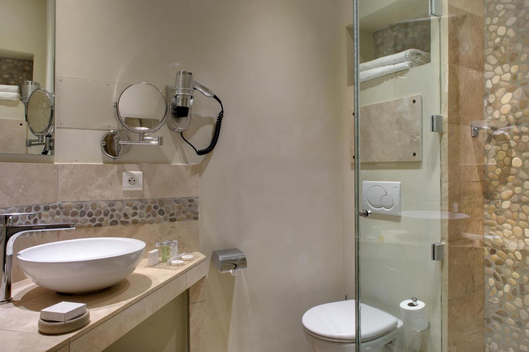 Classic Double Room - Photo 2