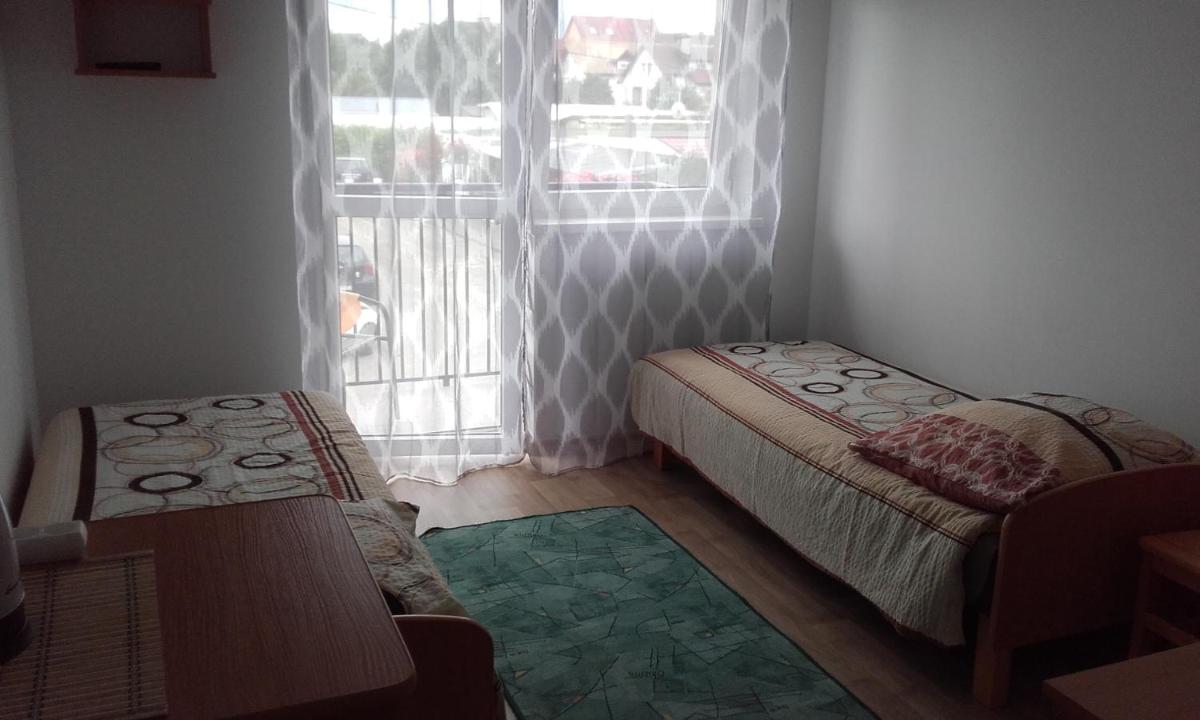 Twin Room with Private Bathroom photo 1