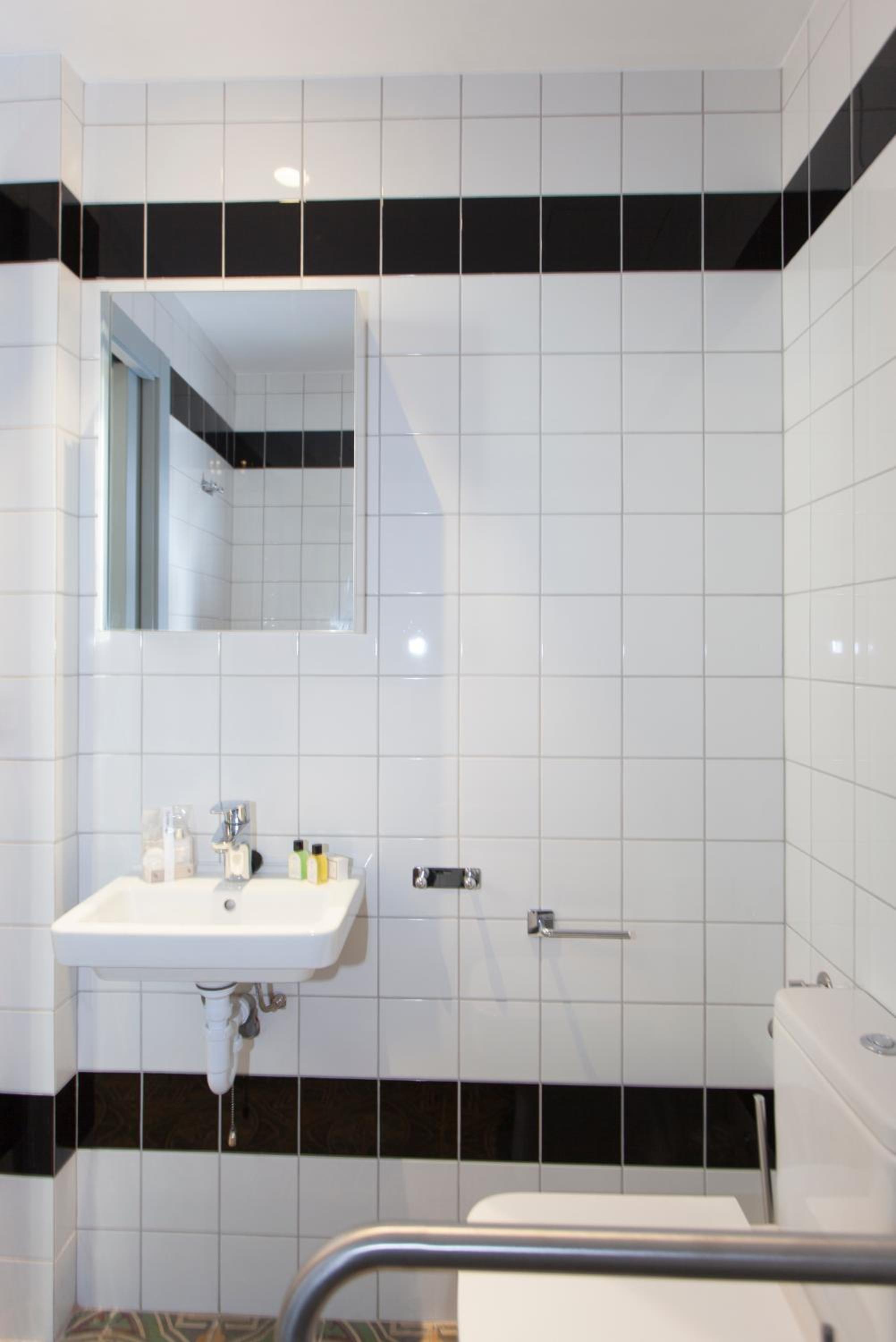 Superior Double Room - Photo 7