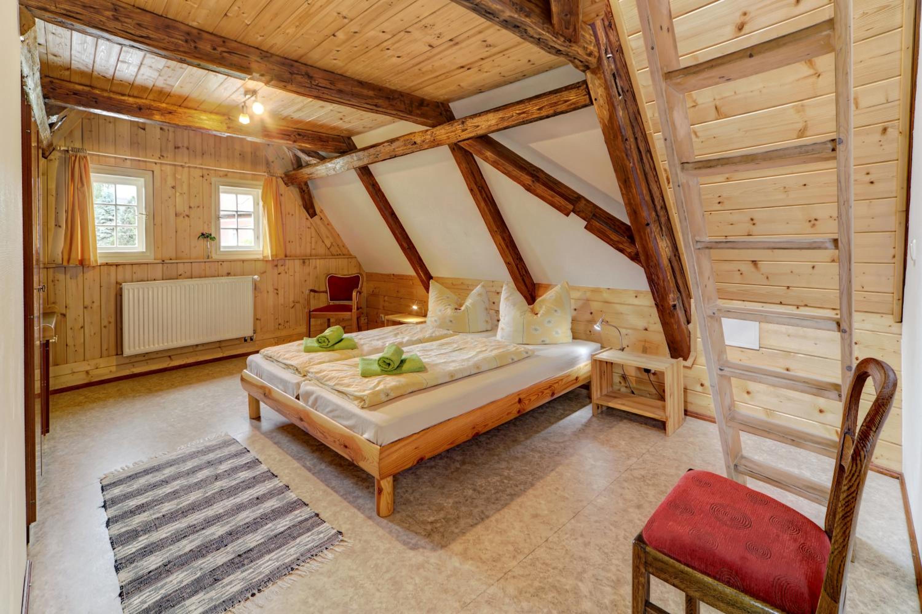 Grosses Ferienhaus mit 6 Wohneinheiten photo 1