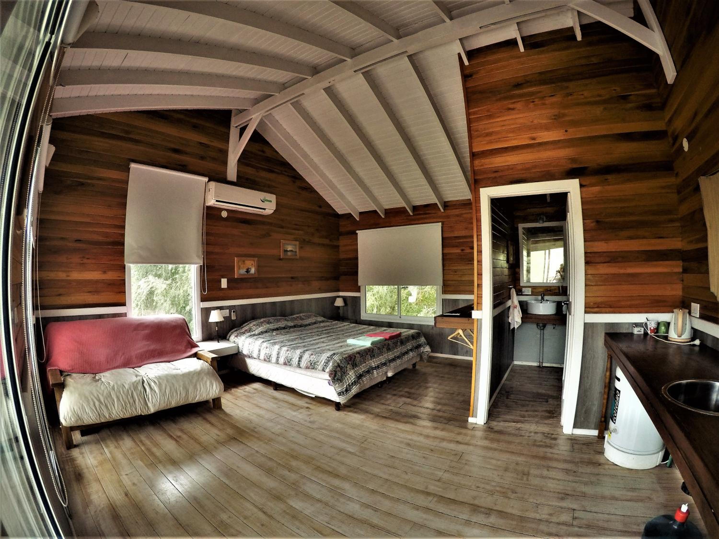 King Suite with Balcony photo 1