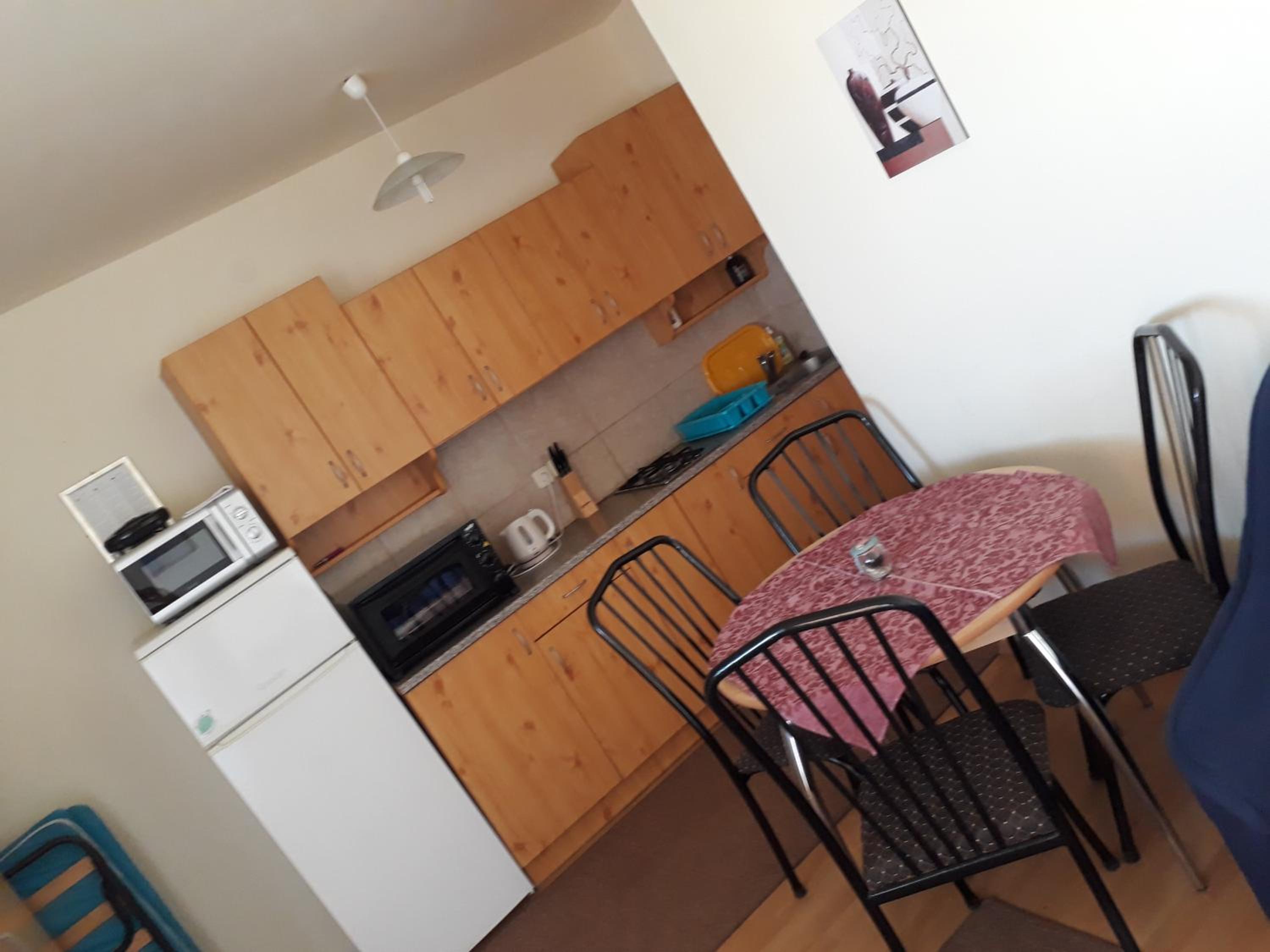 One-Bedroom Apartment - Photo 10