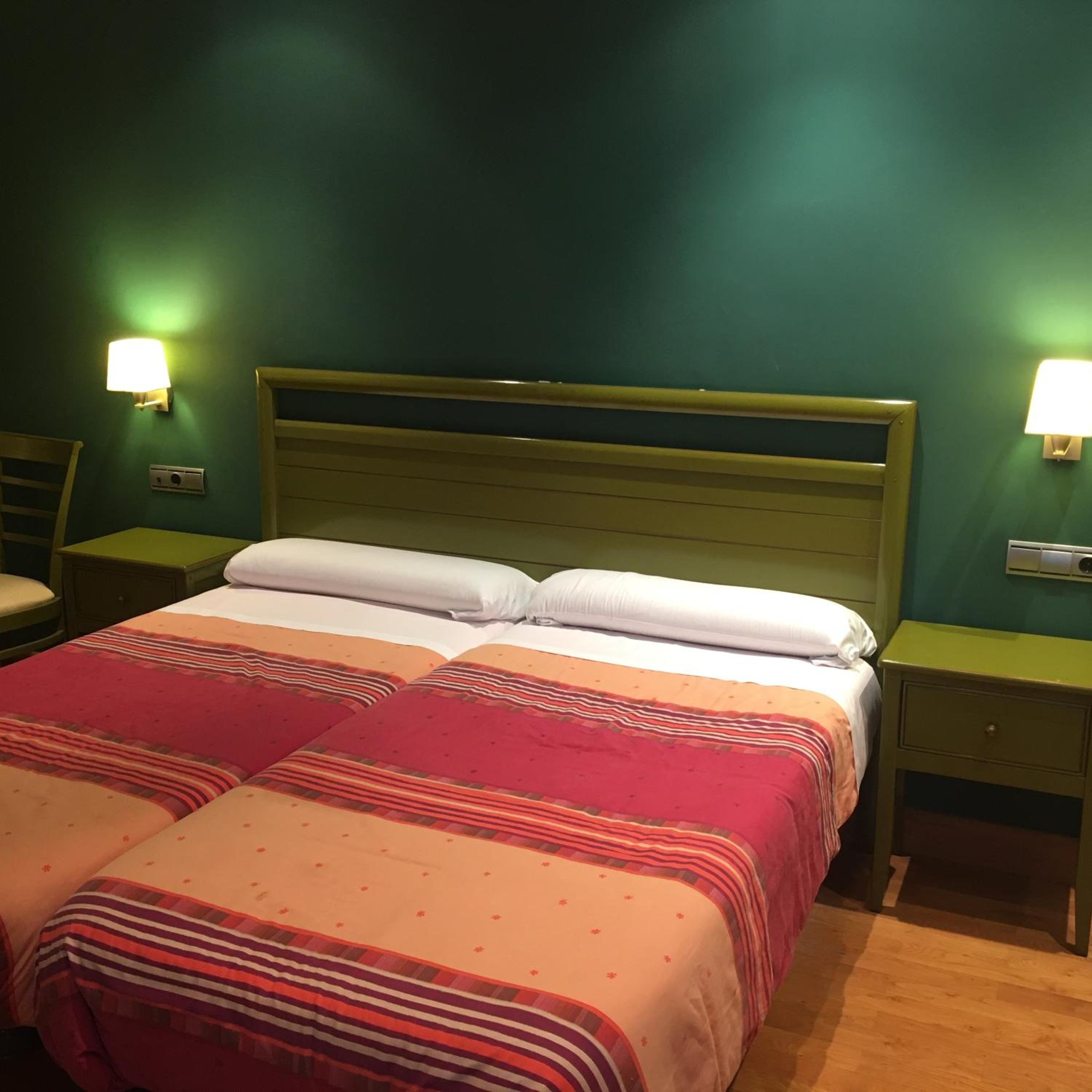 Triple Room - Photo 1