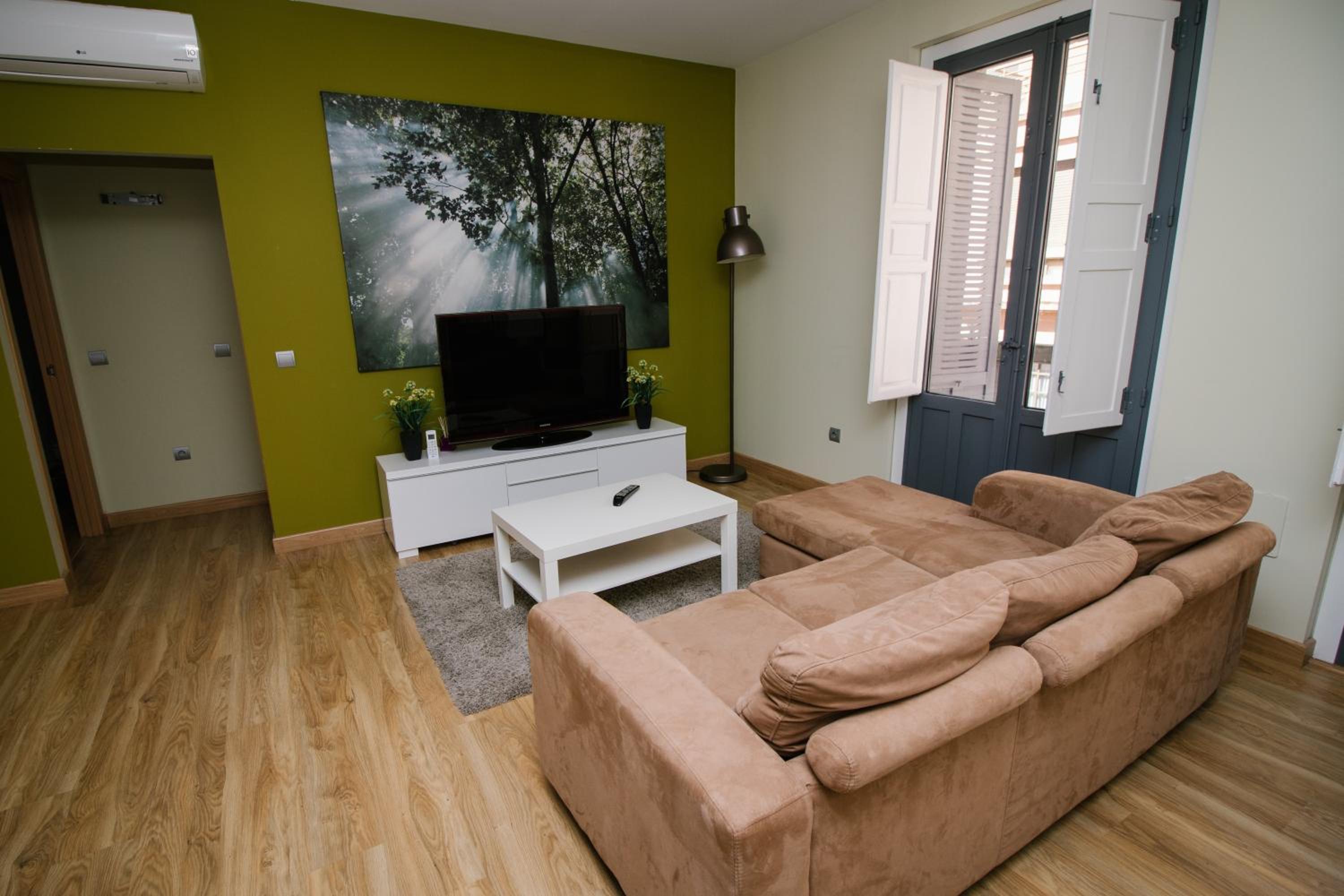 Apartment photo 3