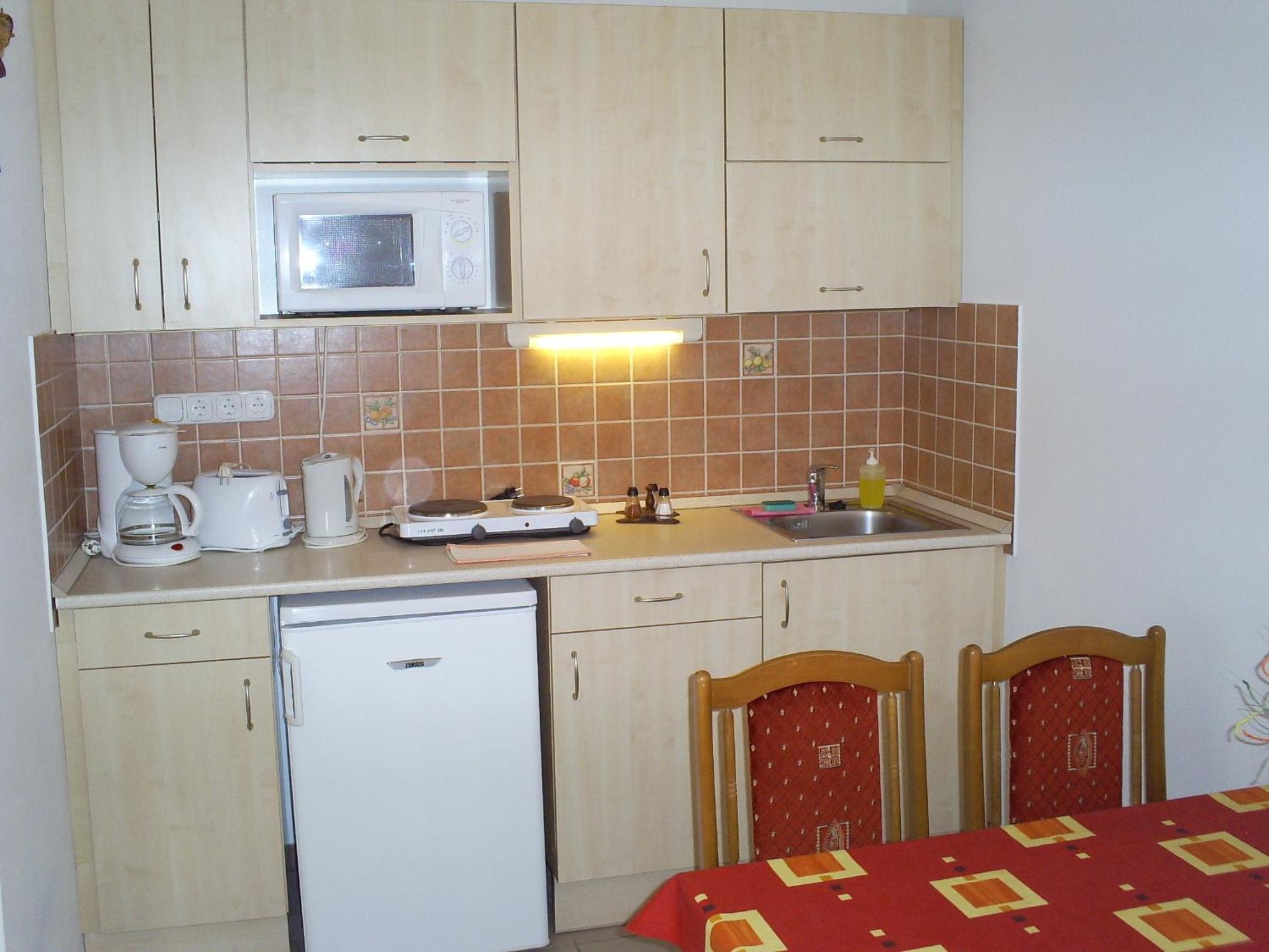 Apartment (4 Adults) photo 2