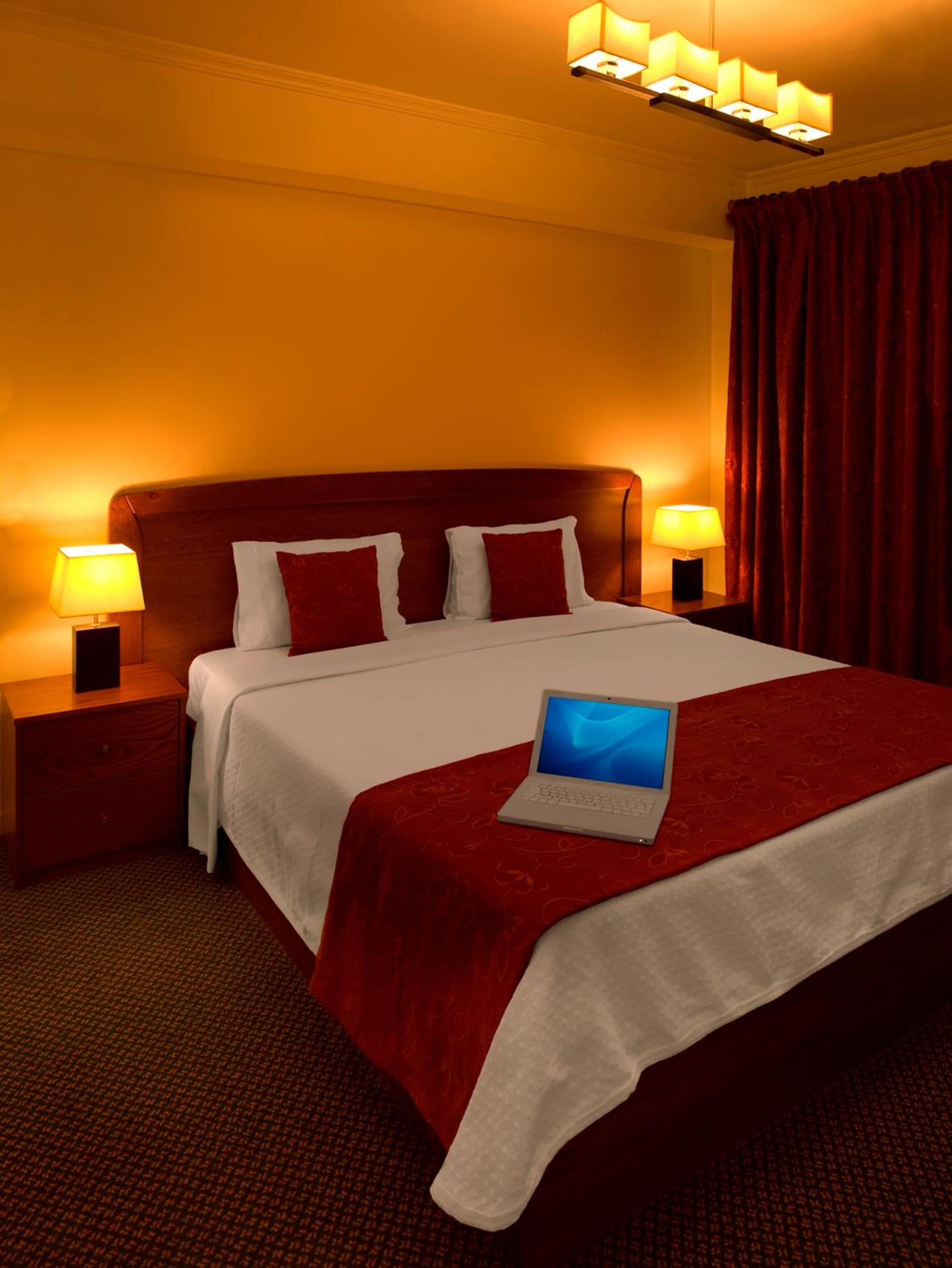 King-Size Suite