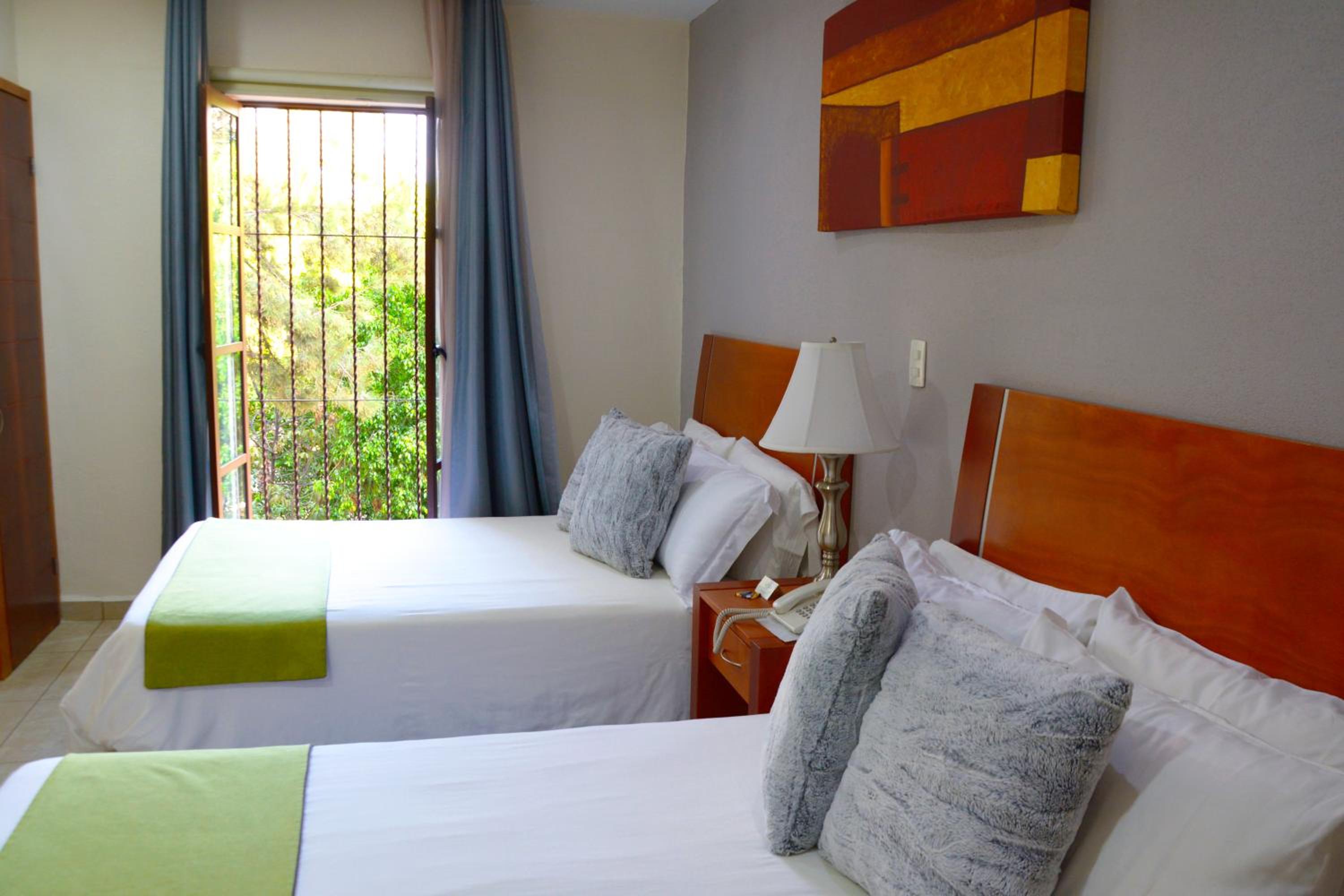 Standard Double Room with Two Double Beds - Photo 3