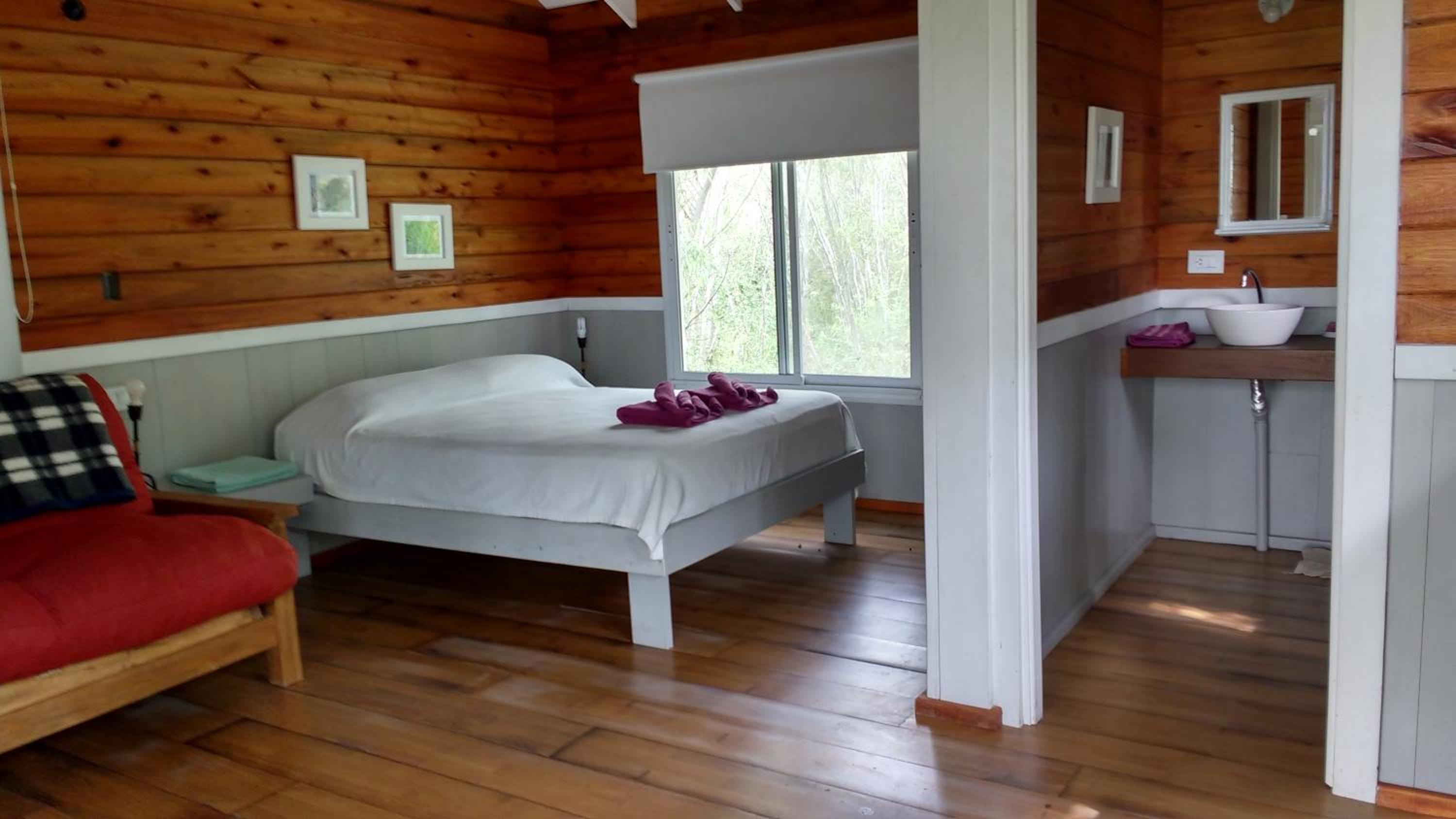 Double Room with Balcony (2 Adults + 1 Child) photo 2