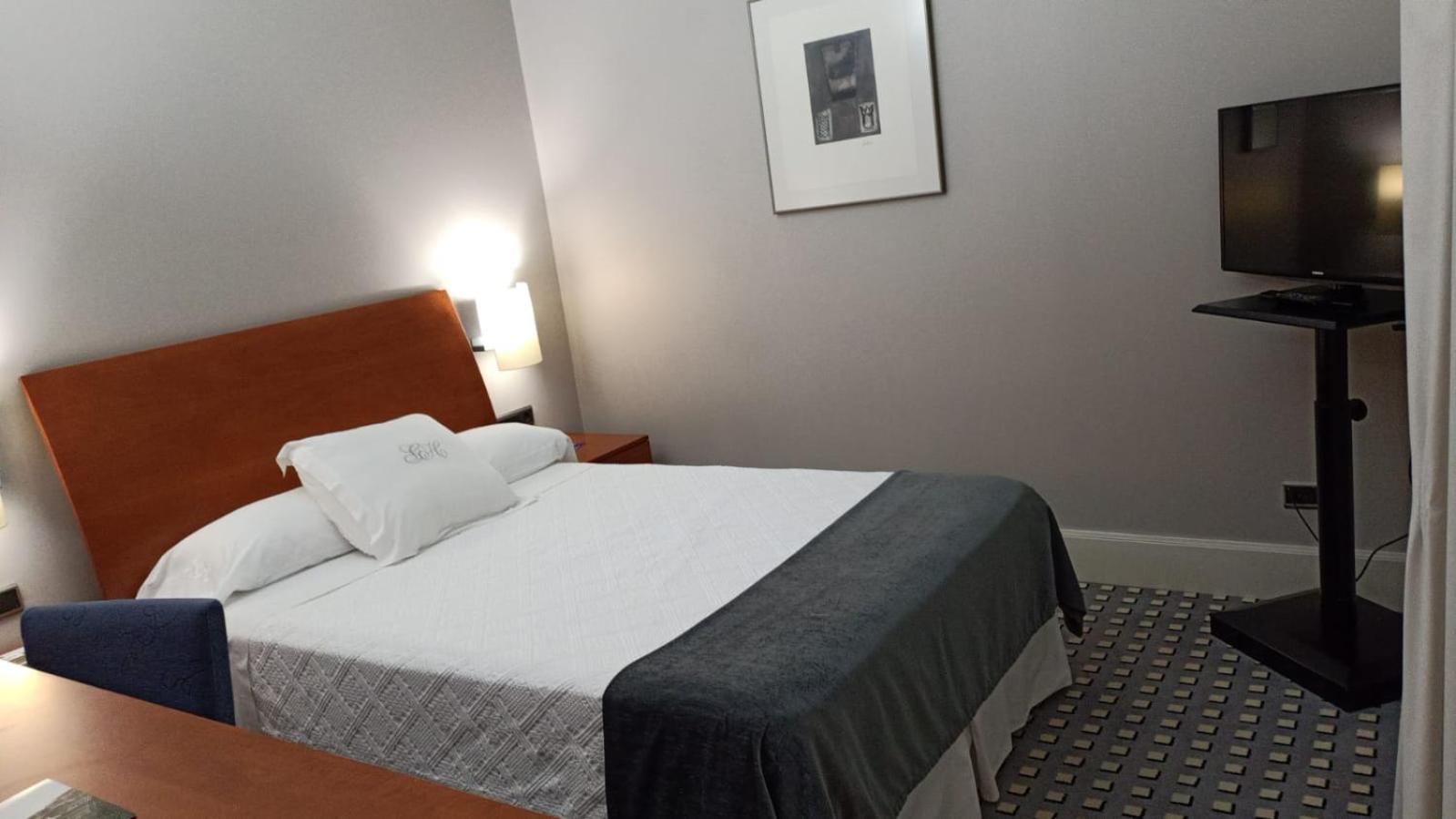 Standard Double Room, 1.35m Bed