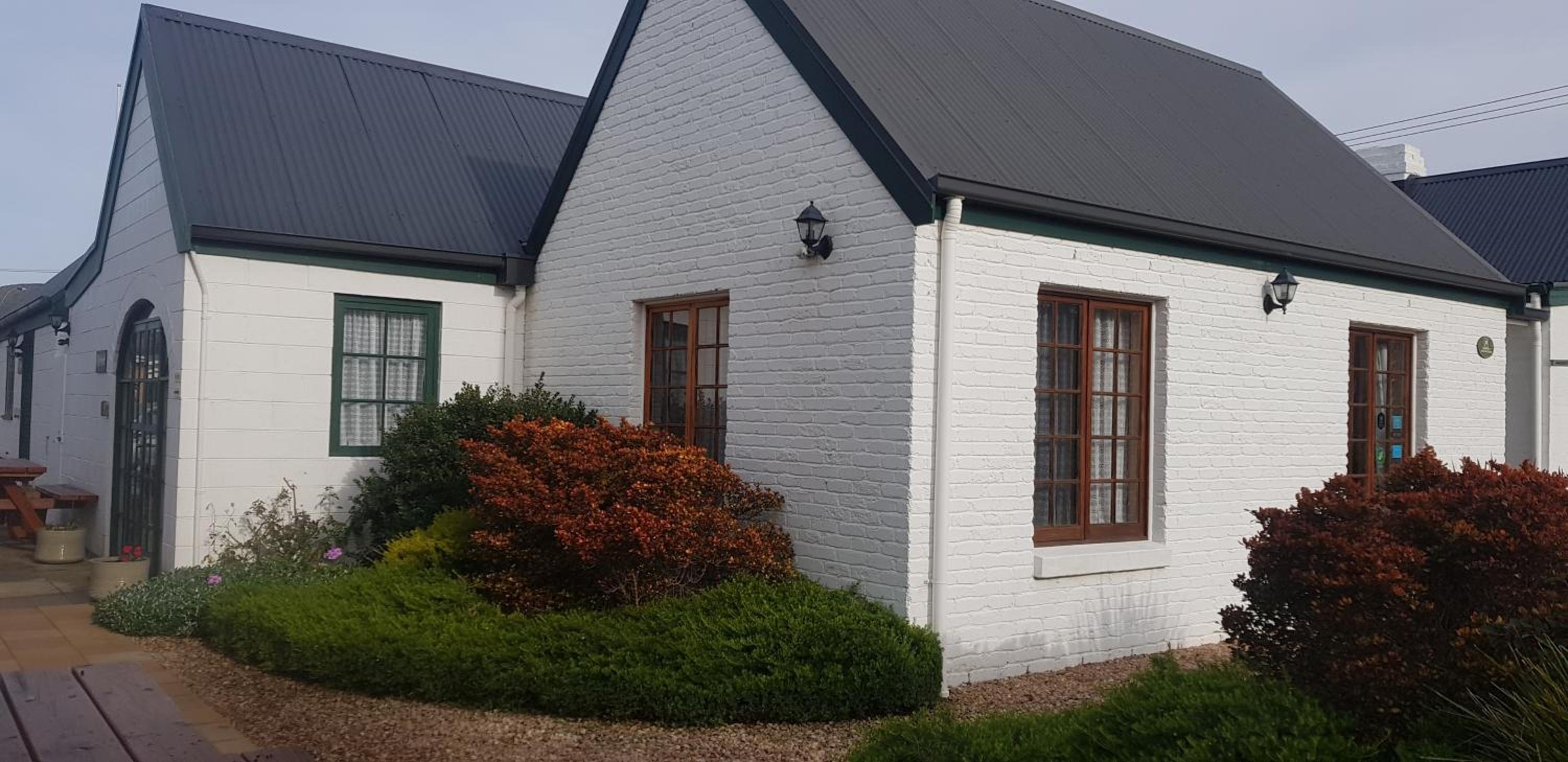 One-Bedroom Cottage - The Retreat photo 2