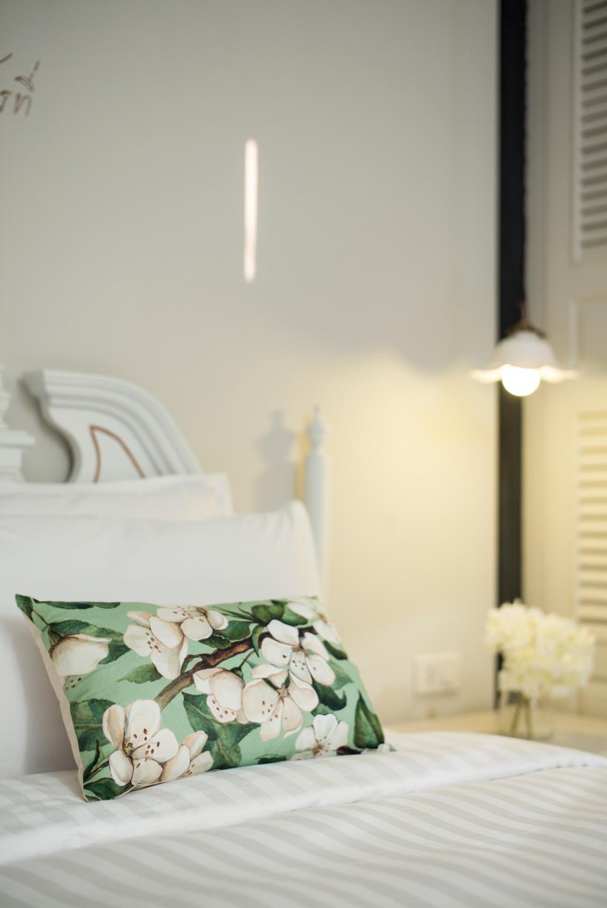 Montha Room – No Window photo 2