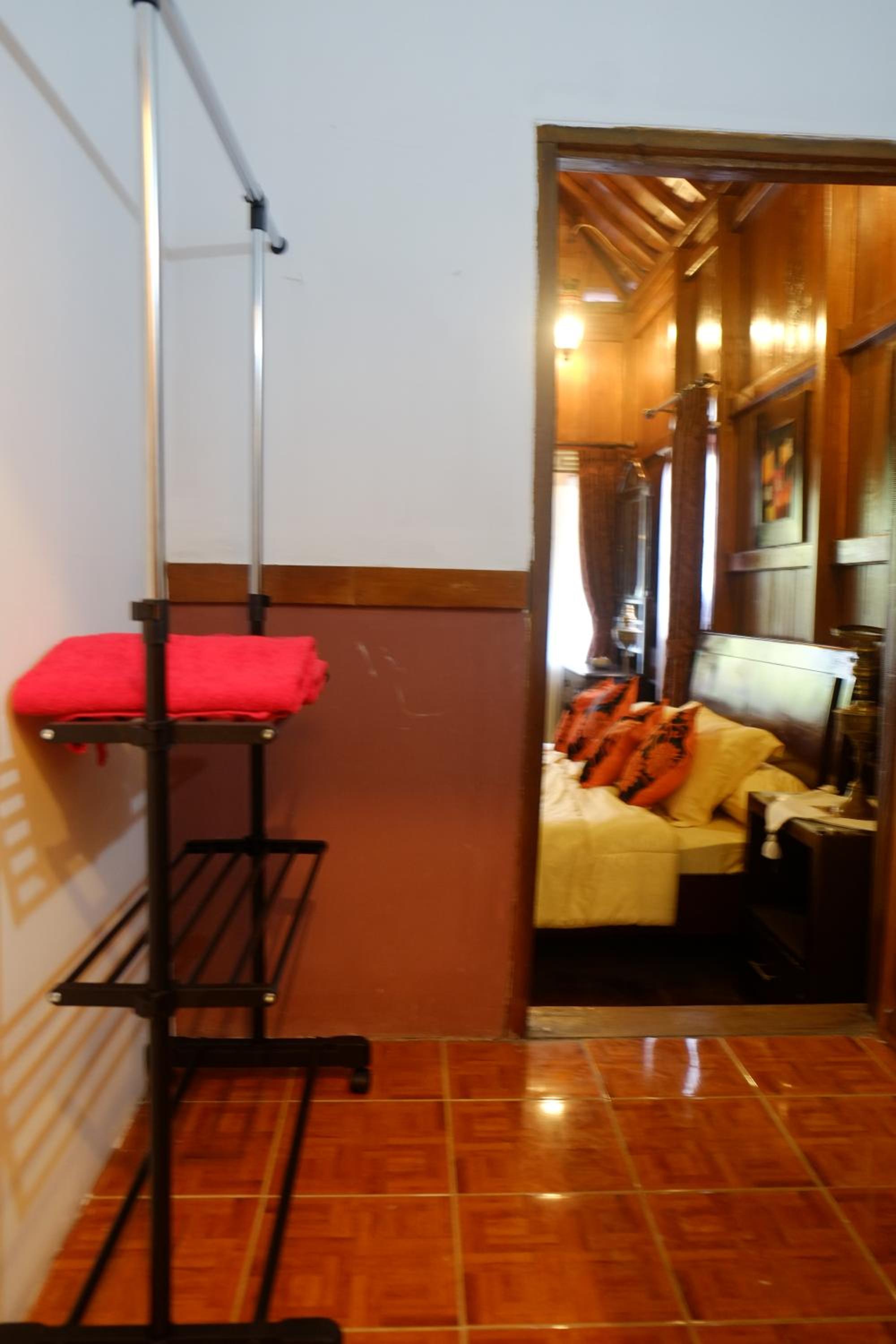 Suite with Balcony - Photo 6