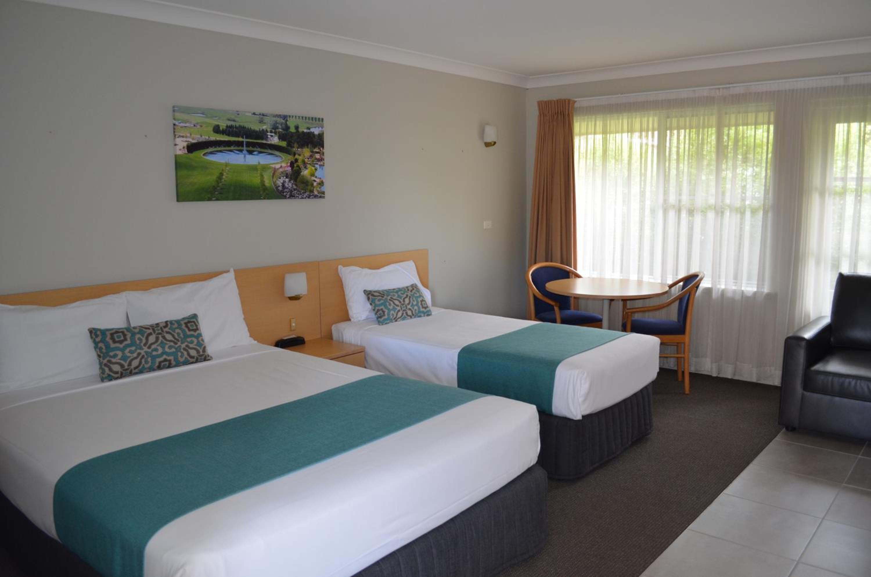 Deluxe Double or Twin Room