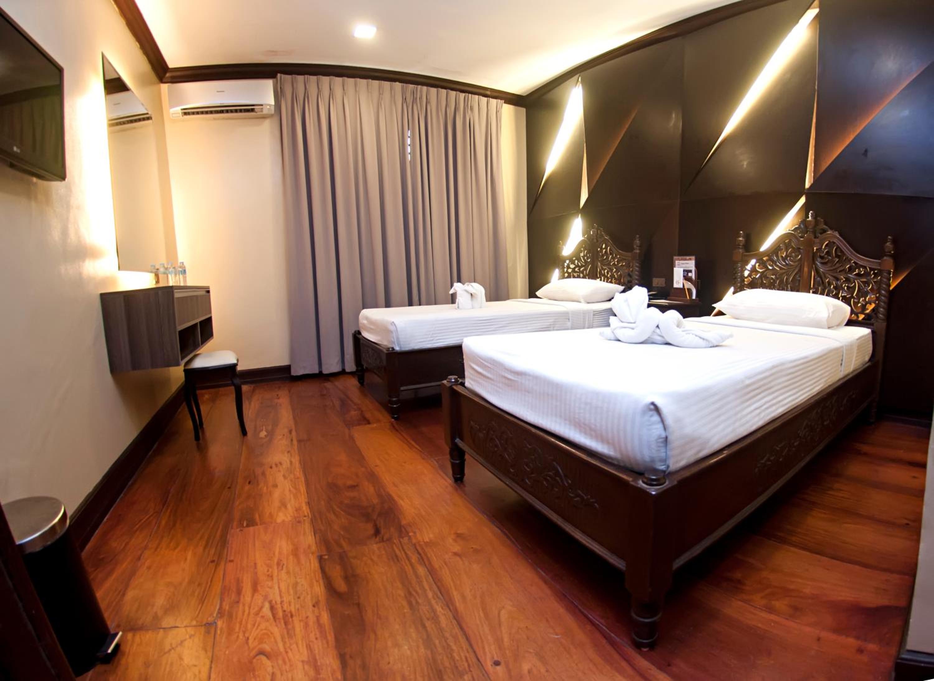 Superior Twin Room
