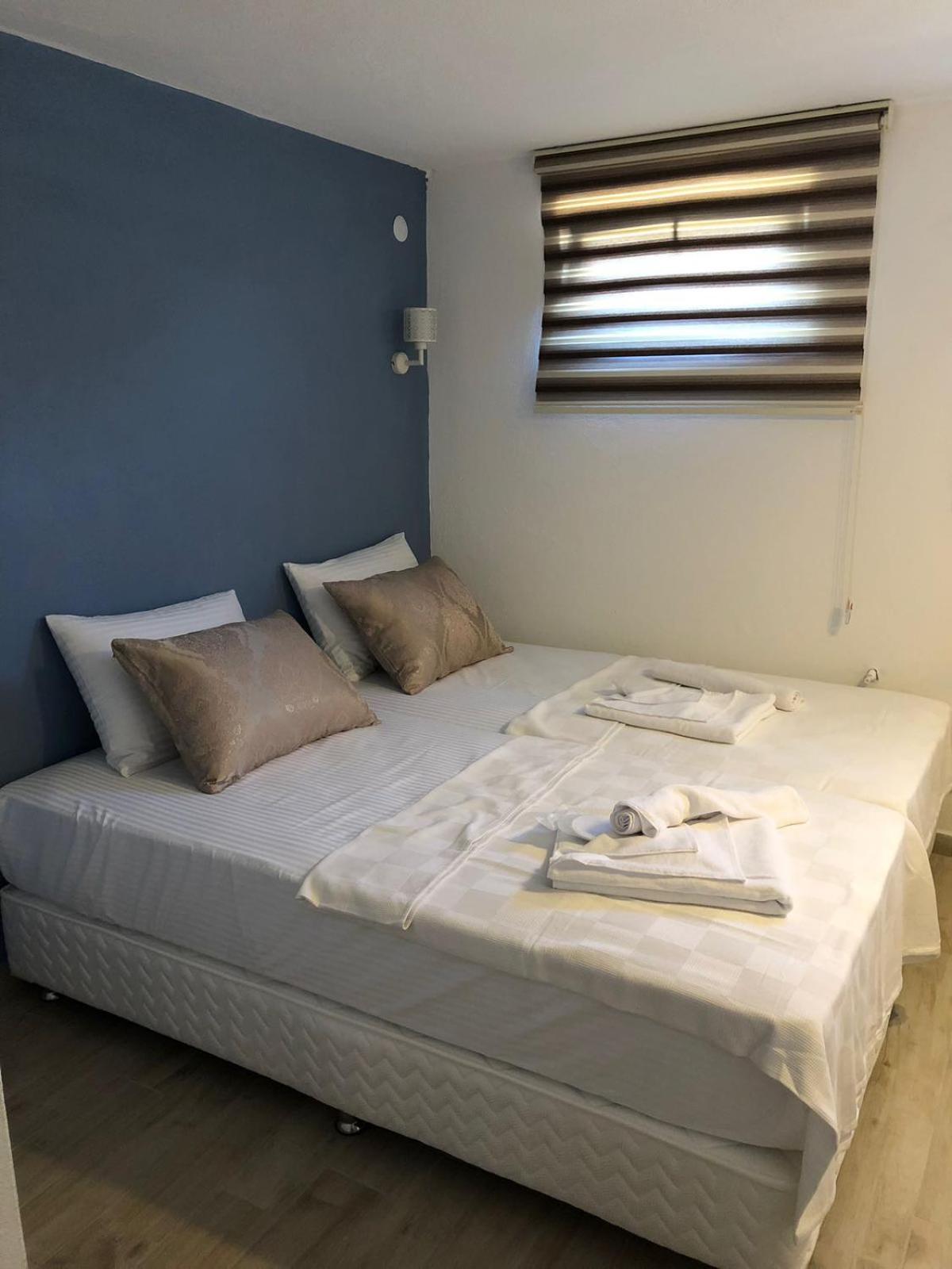 Economy Twin Room photo 1