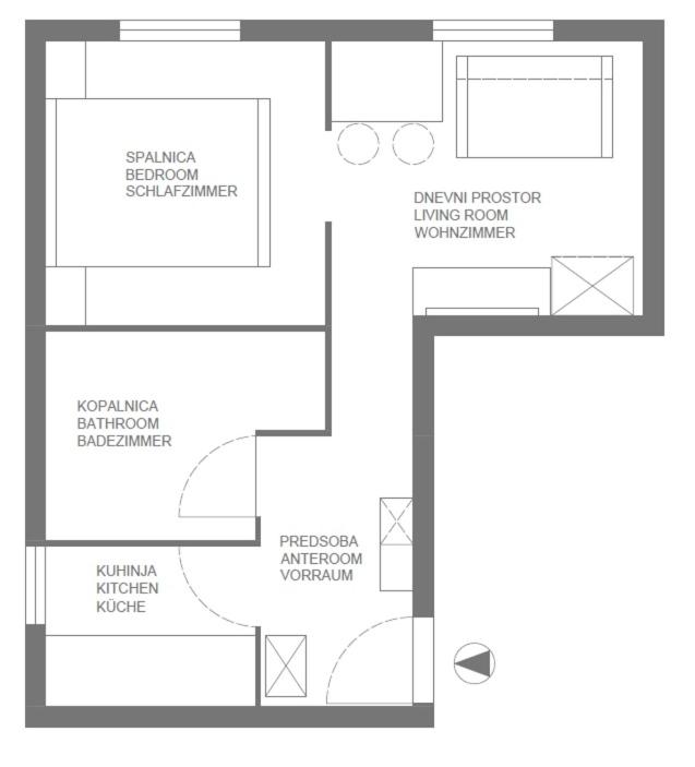 Apartment photo 2