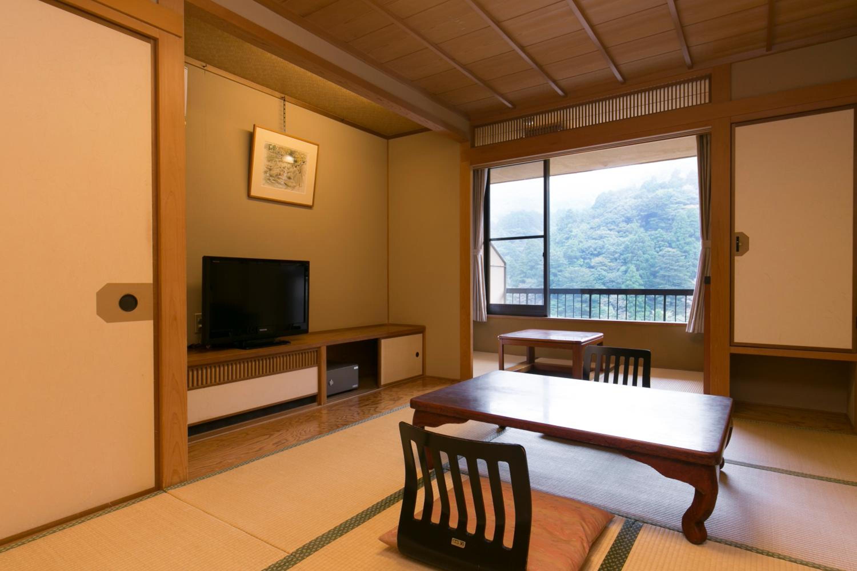 Japanese-Style Superior Room