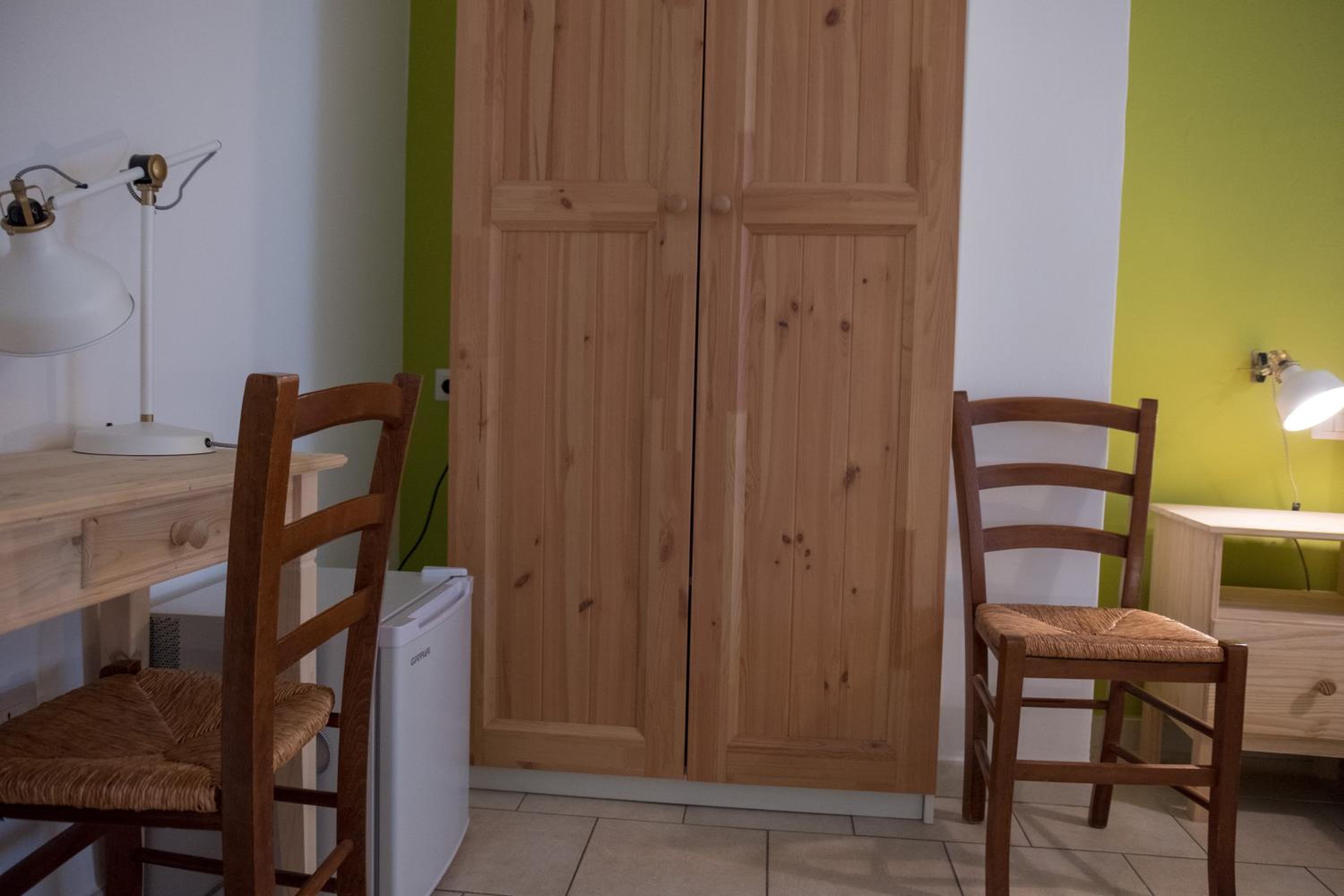Triple Room with Private Bathroom photo 1