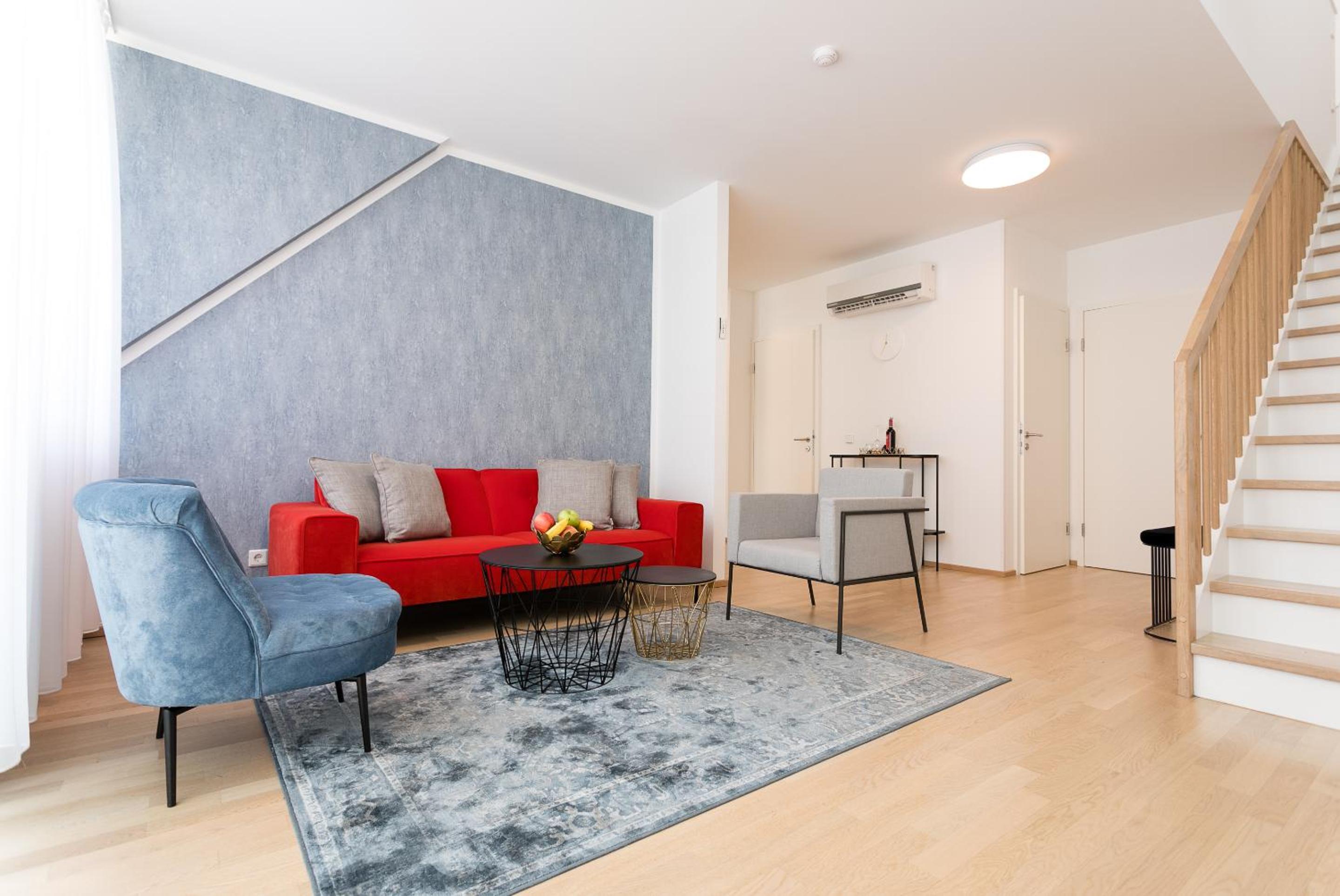 Three-Bedroom Apartment - Karlsplatz 3, 1010 Vienna