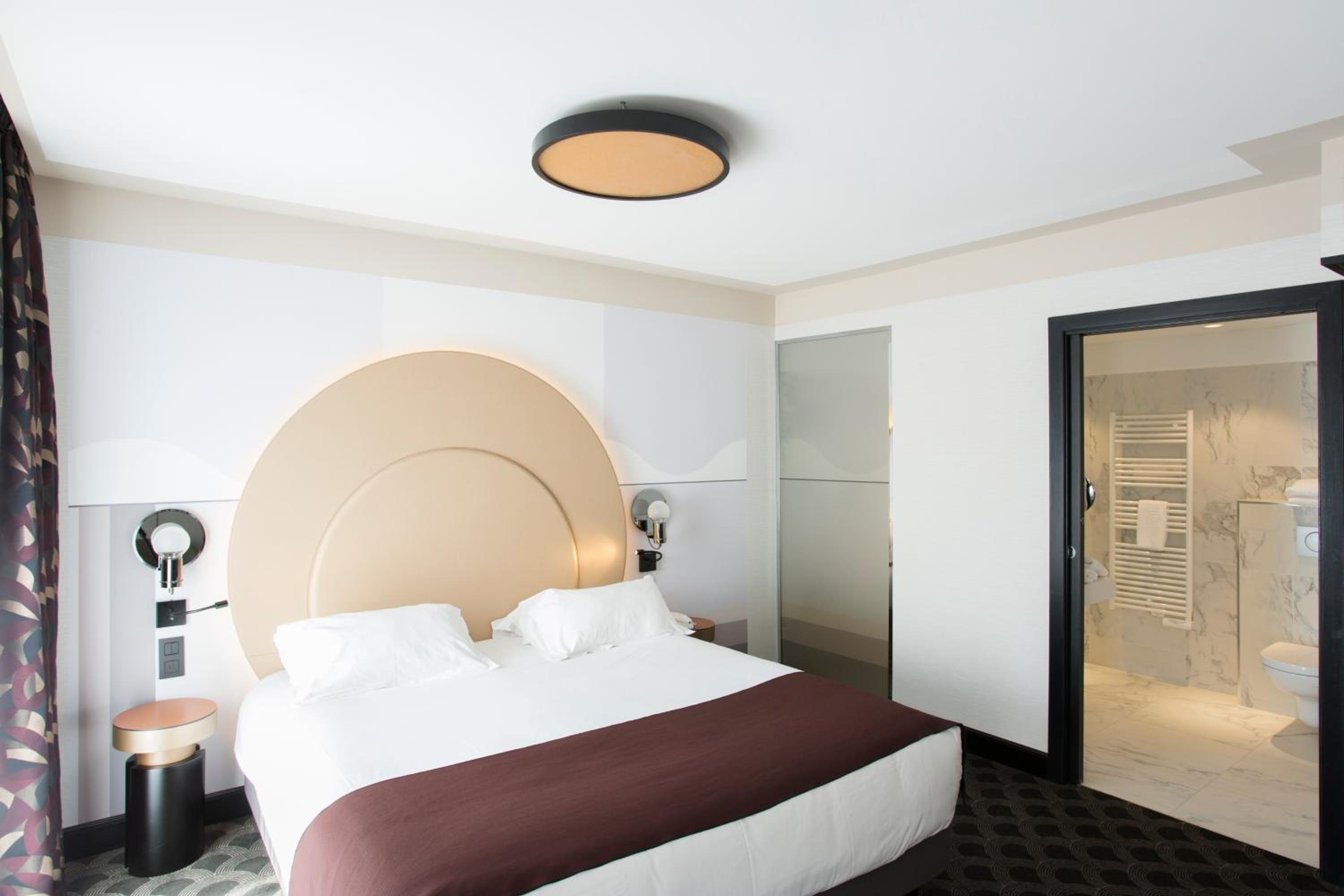 Superior Double Room - Photo 11