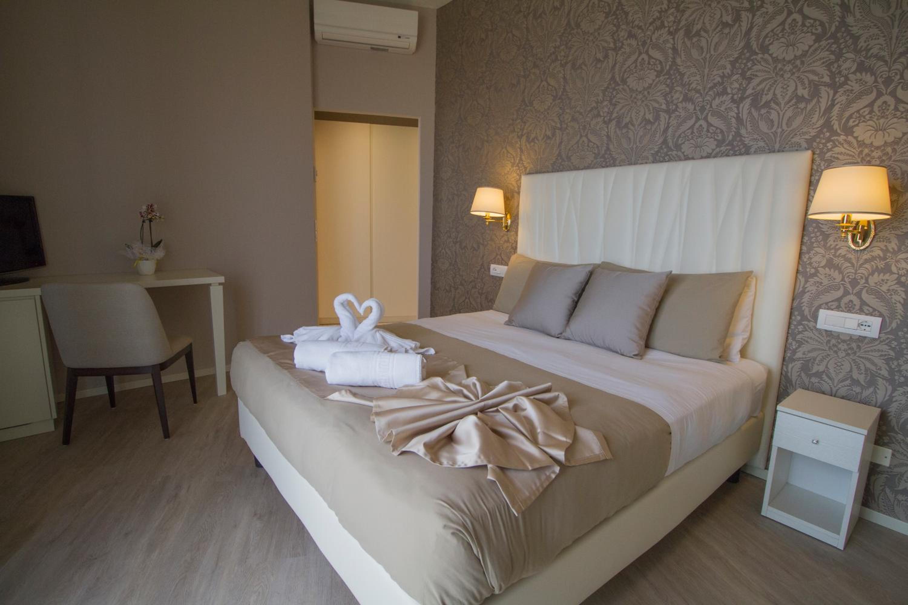 Deluxe Triple Room with Sea View photo 1