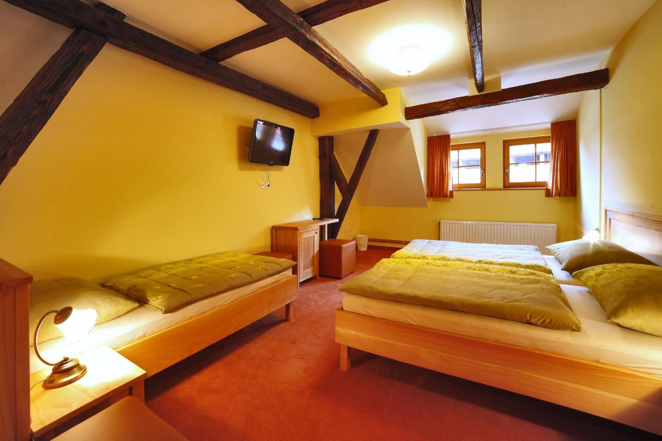 Triple Room with River View photo 2