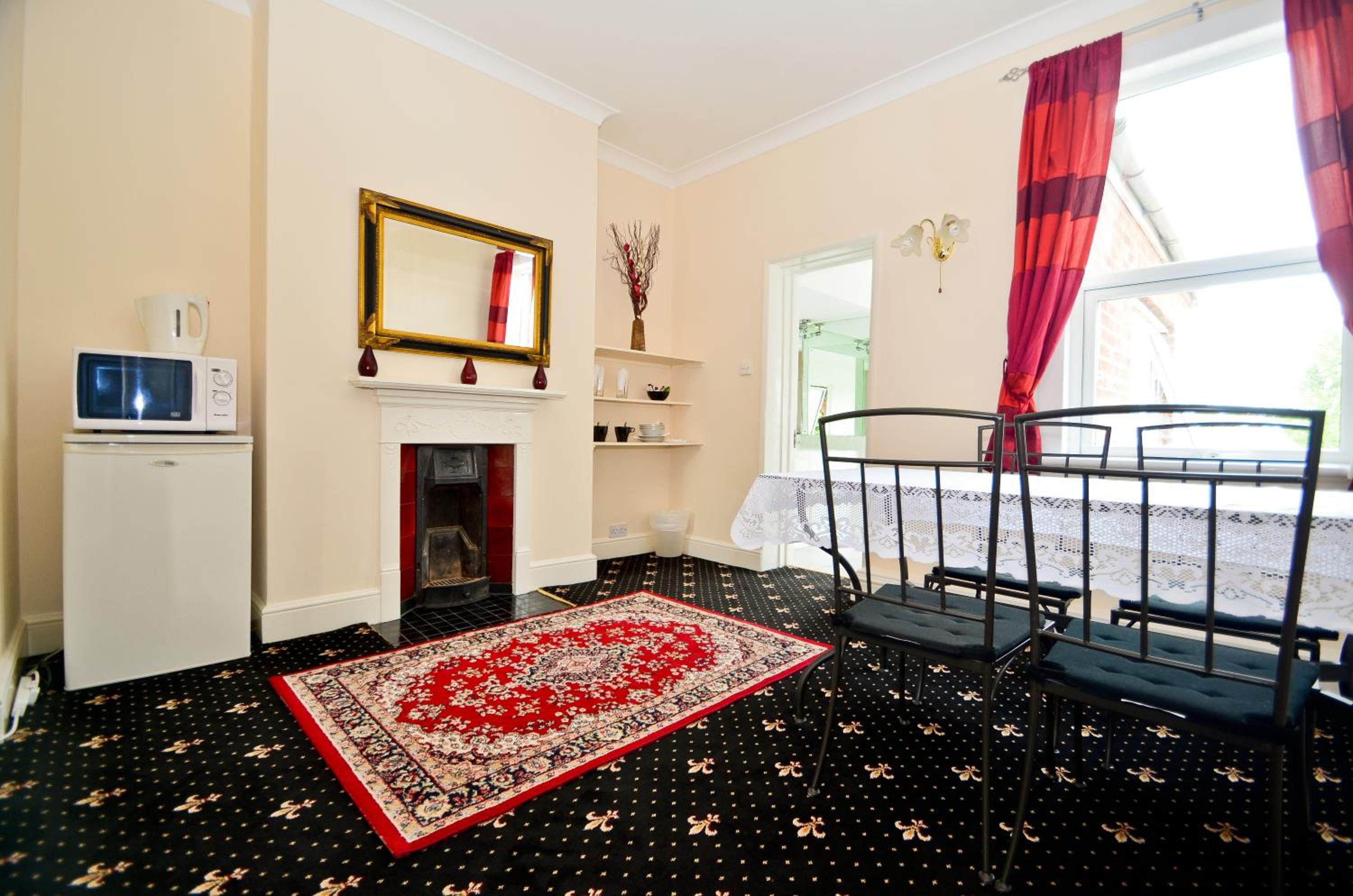 Executive Family Room