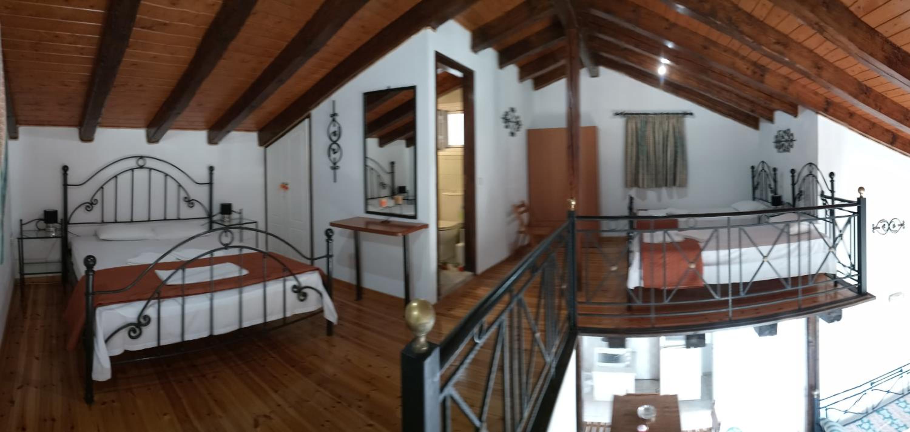 Apartment - Split Level photo 1