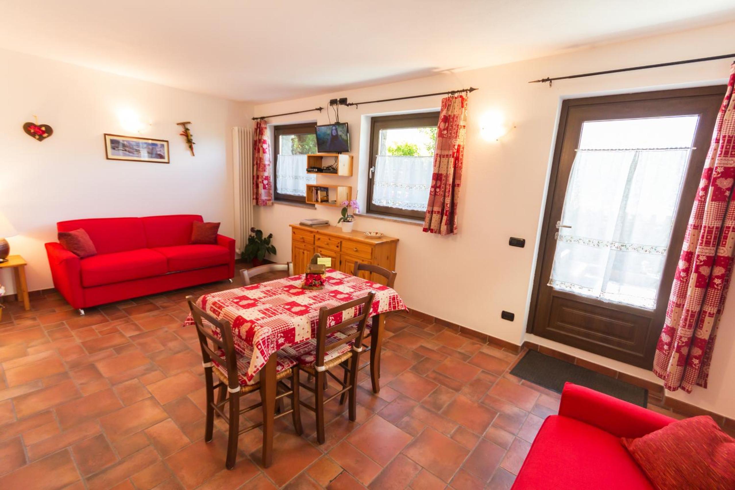 Studio Apartment - Ground Floor