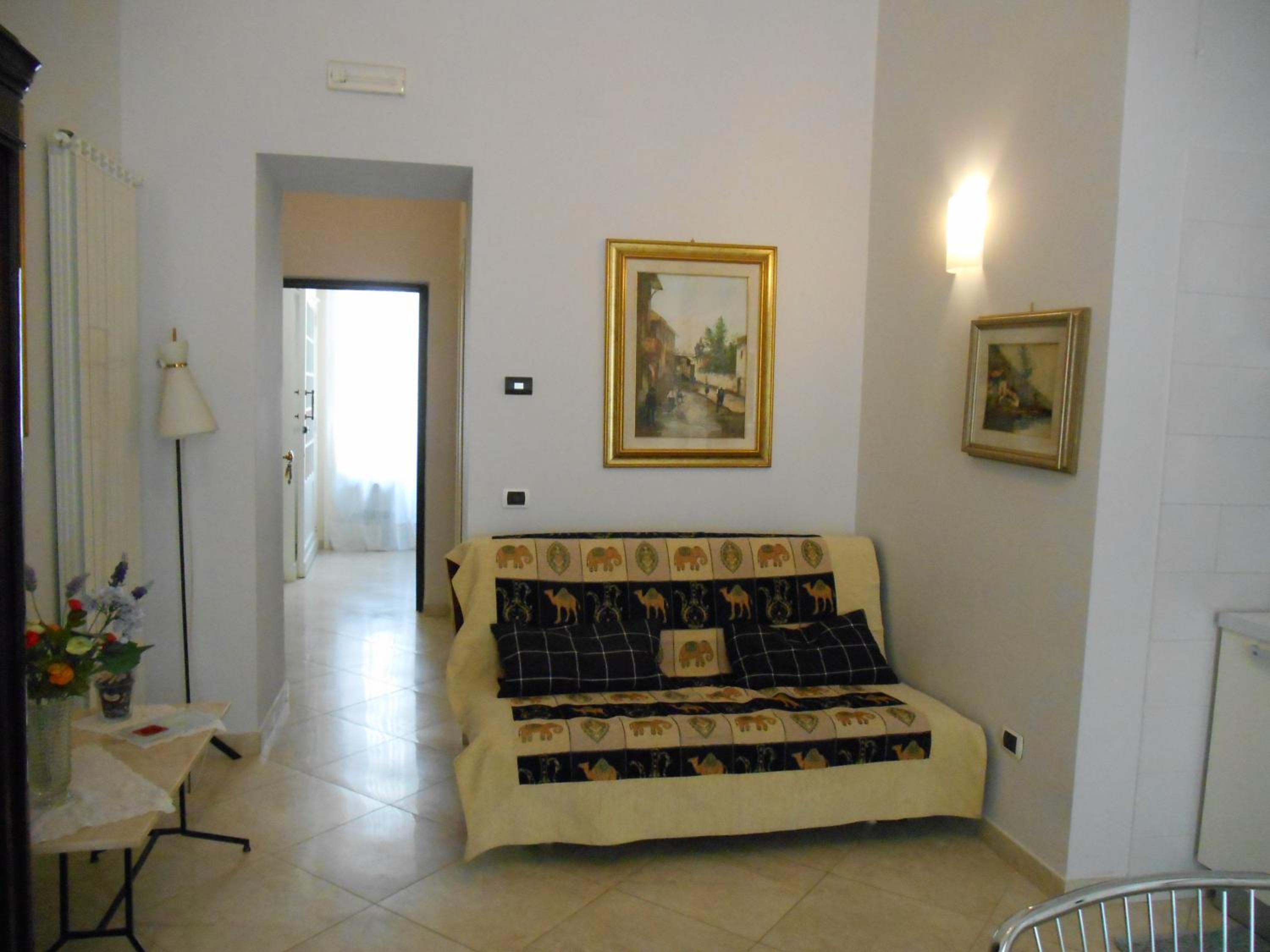 One-Bedroom House