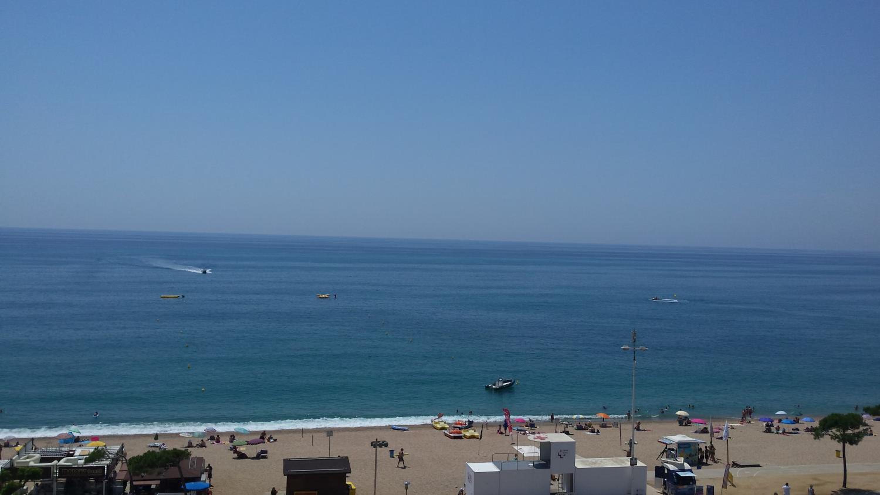Double Room with Sea View - Photo 4