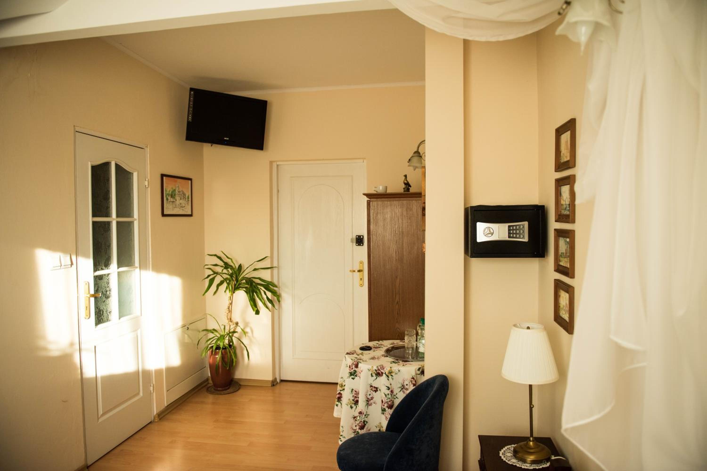 Triple Room photo 3