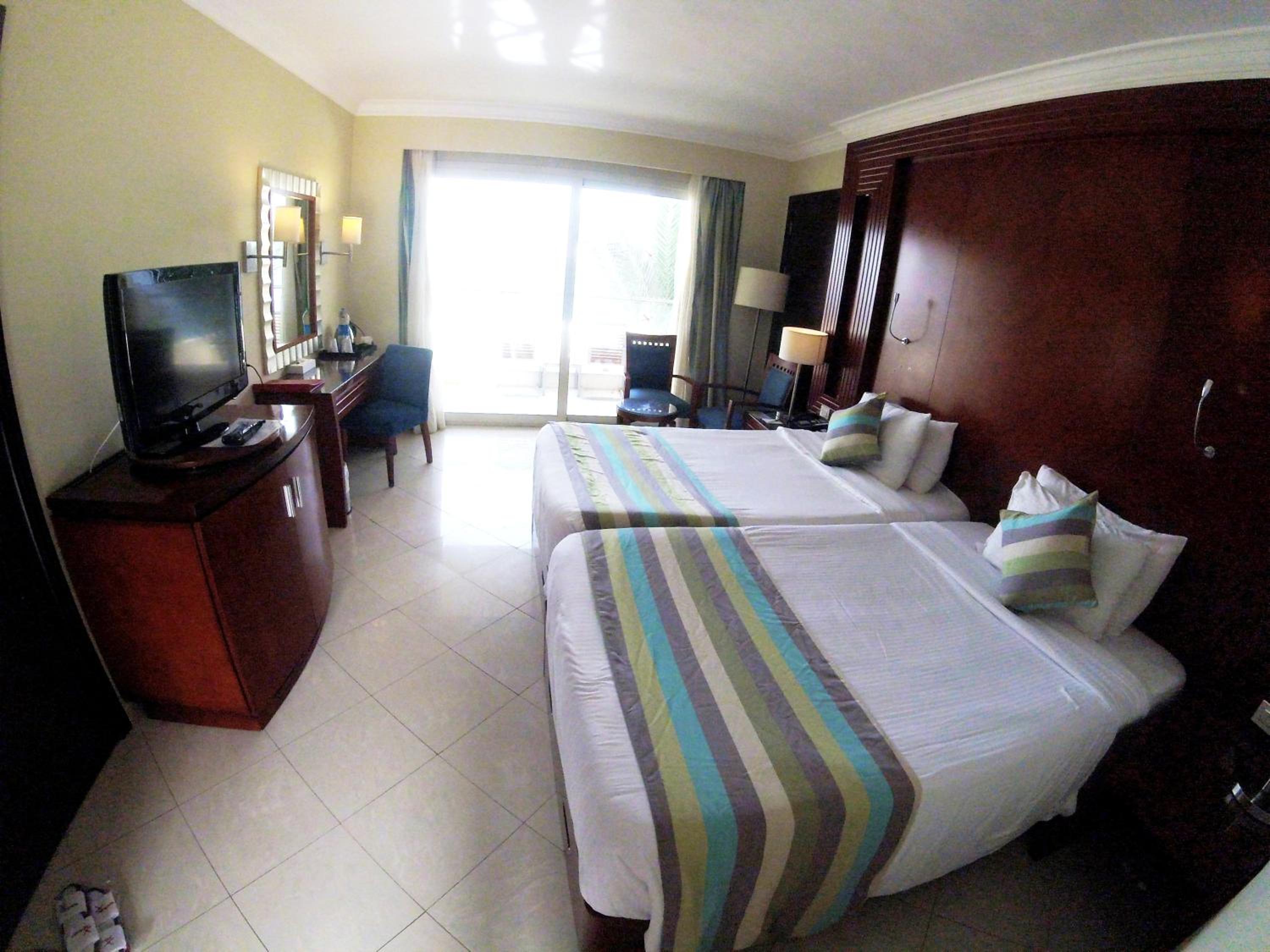 Sea View Room - Photo 5