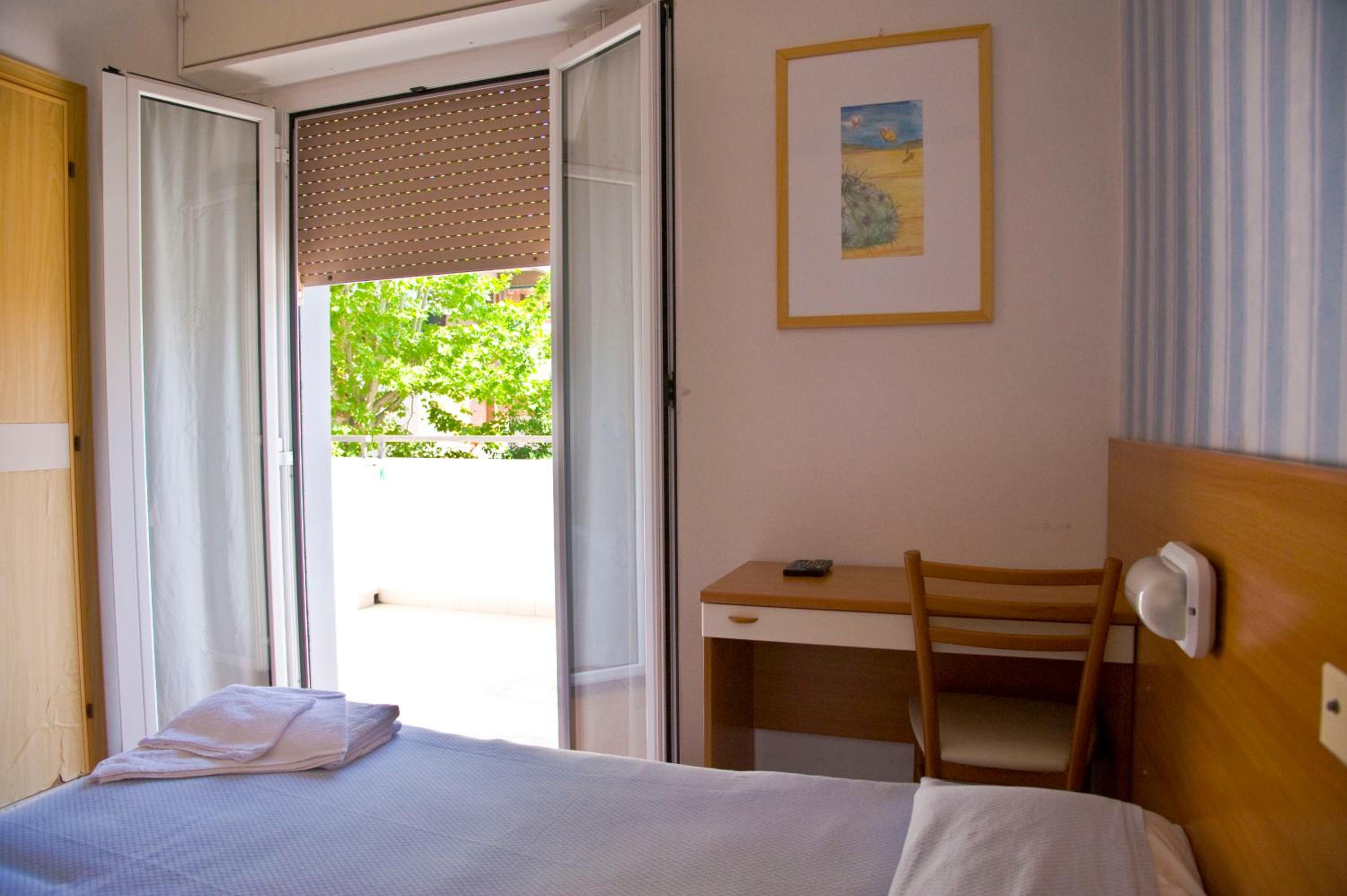 Quadruple Room - Photo 6