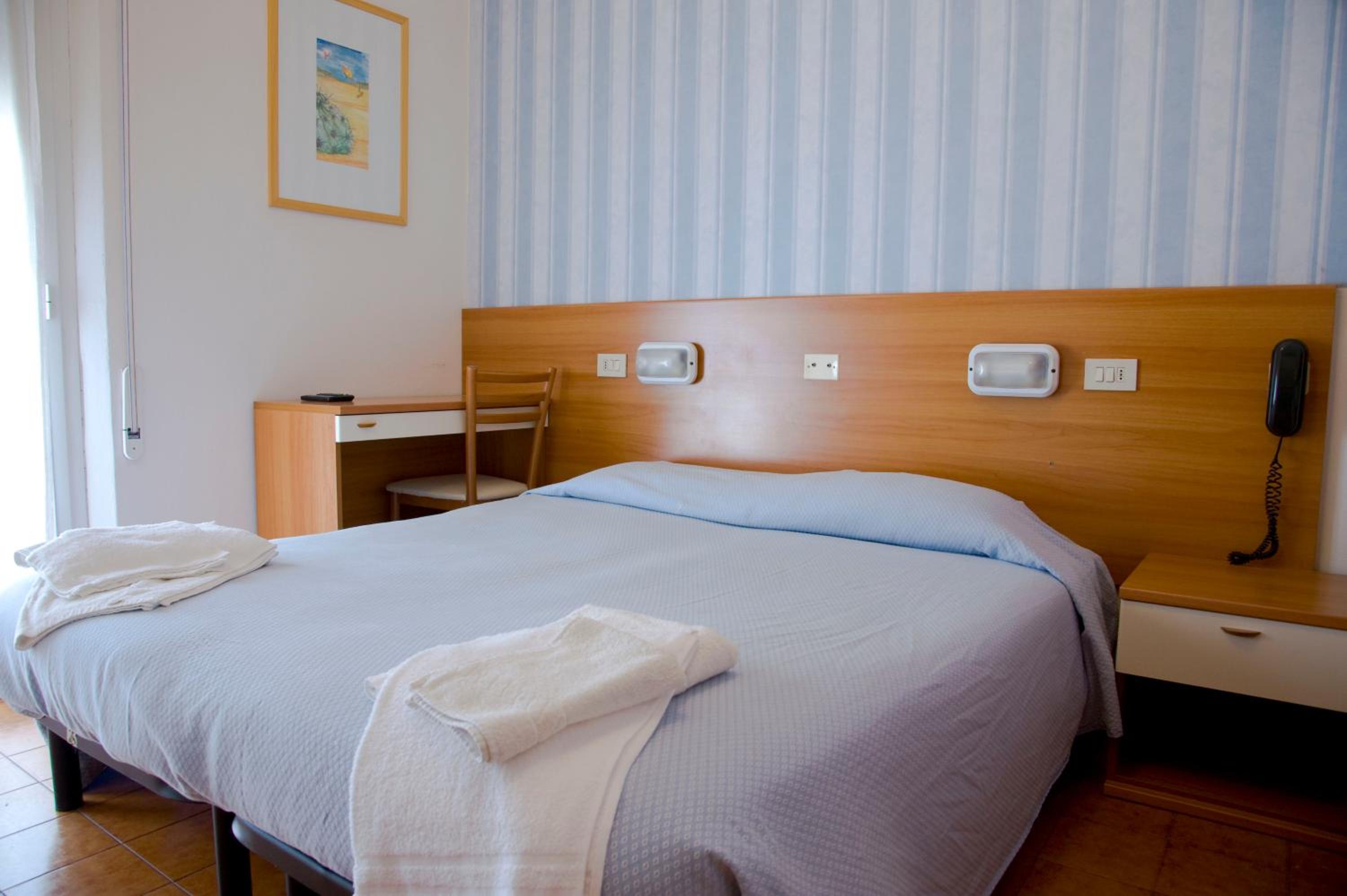 Quadruple Room - Photo 1