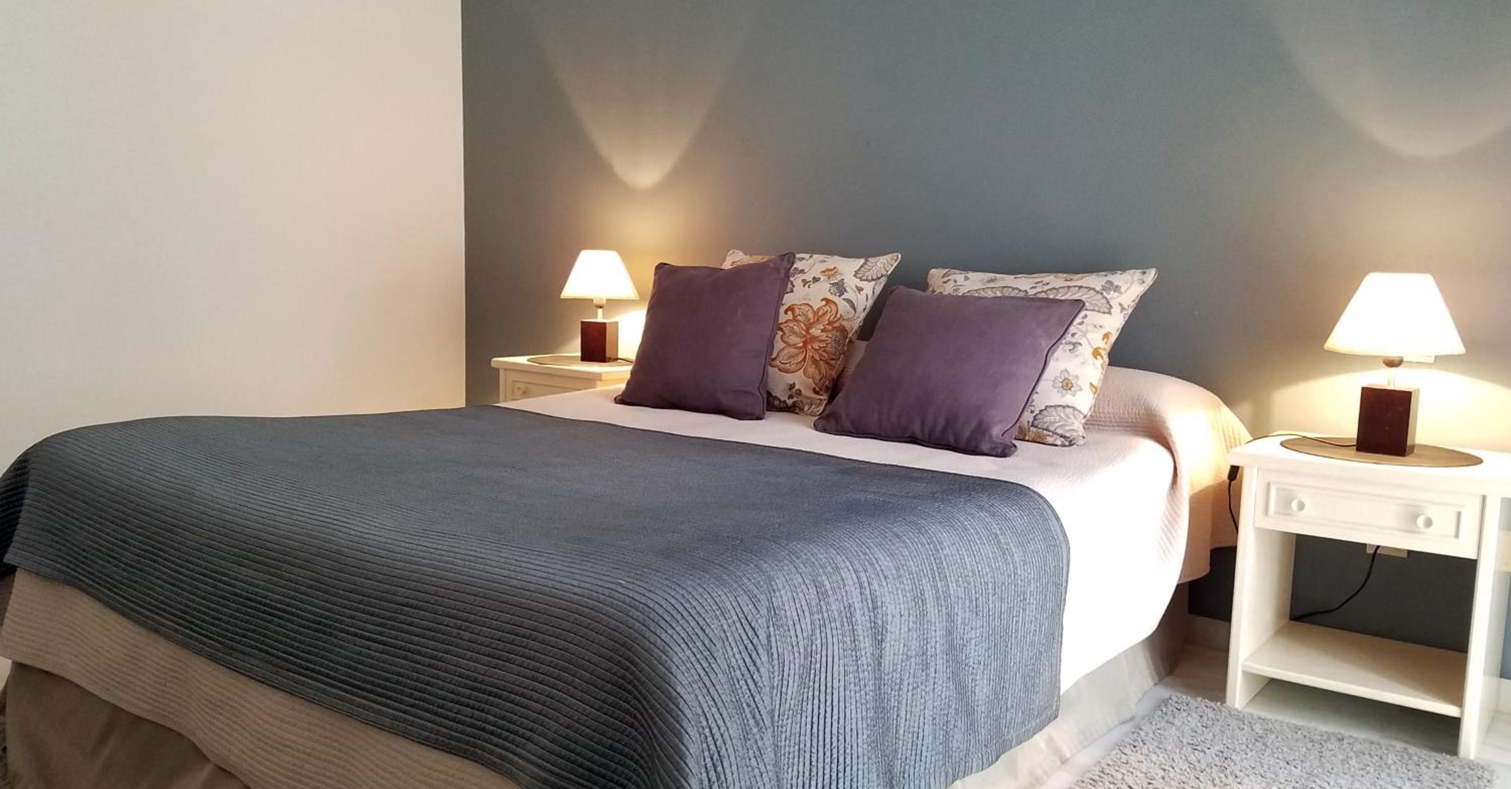 Two-Bedroom Apartment (4 Adults) - Photo 6