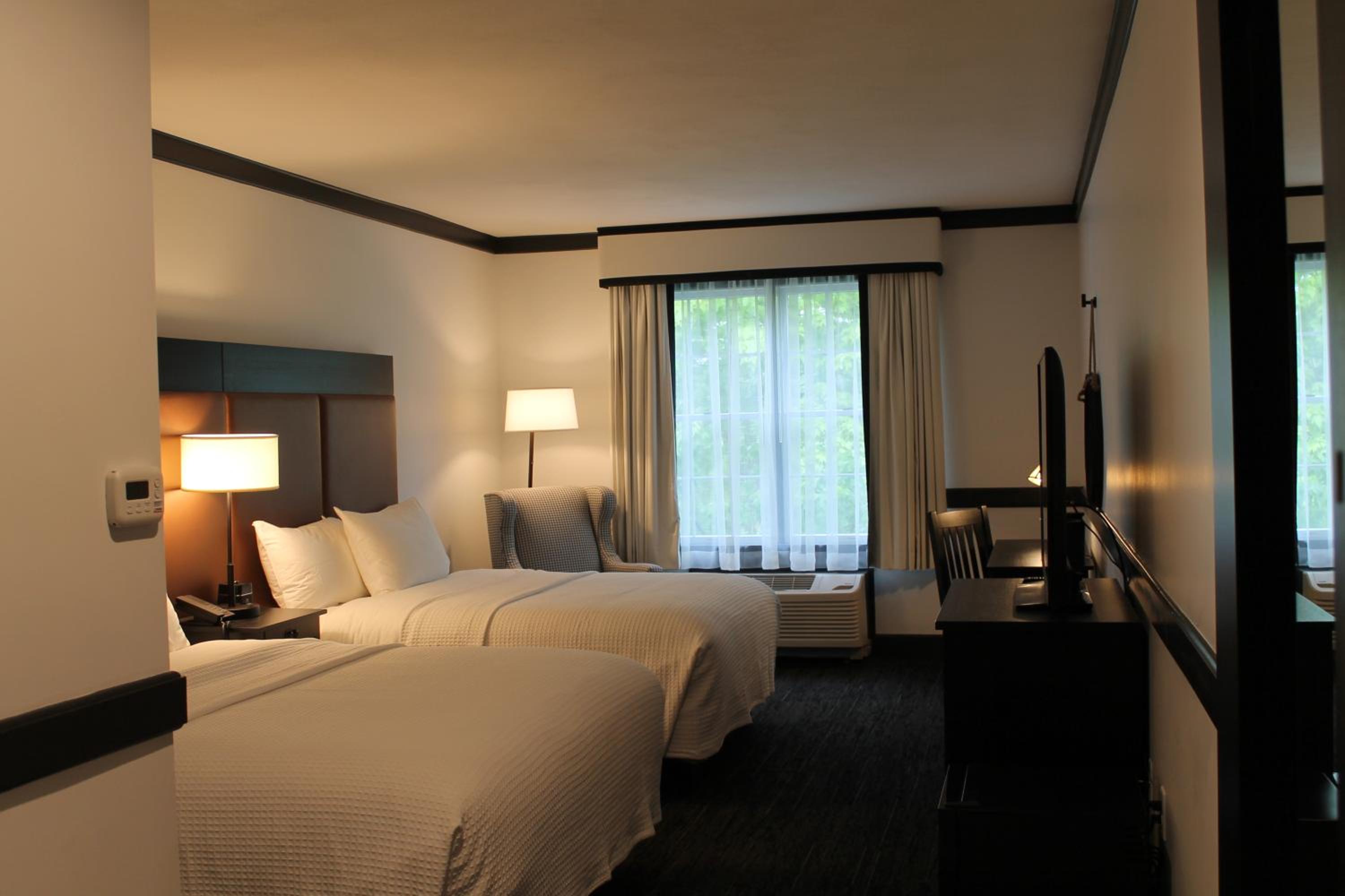 Double Room with Two Double Beds - Photo 4