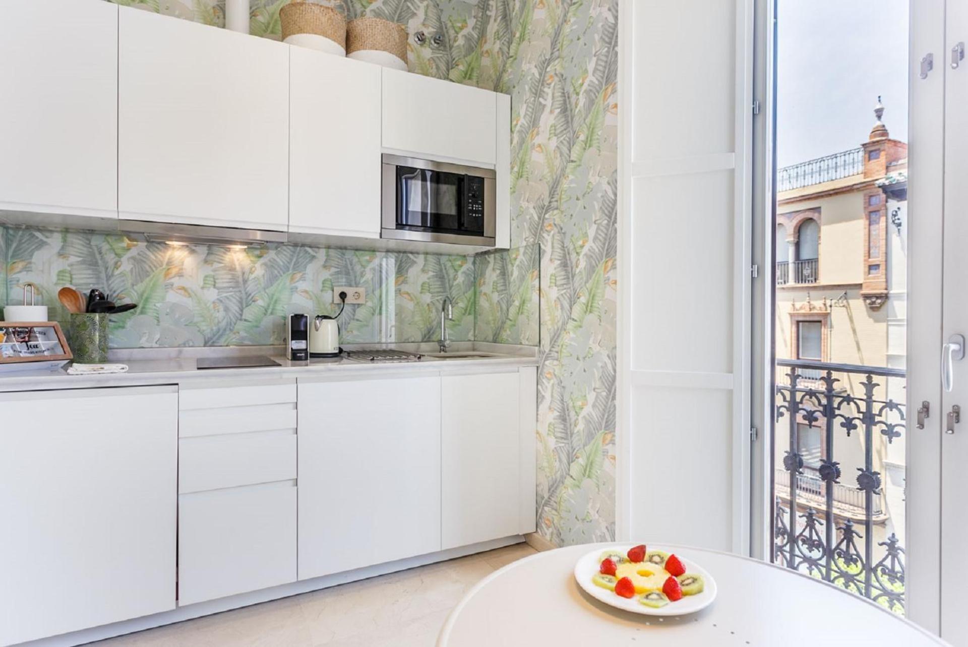 Superior Apartment thumbnail 5